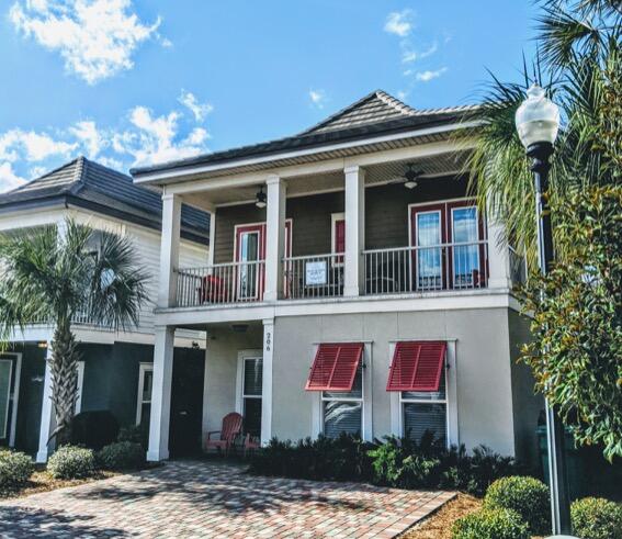 VILLAGES OF CRYSTAL BEACH - Residential