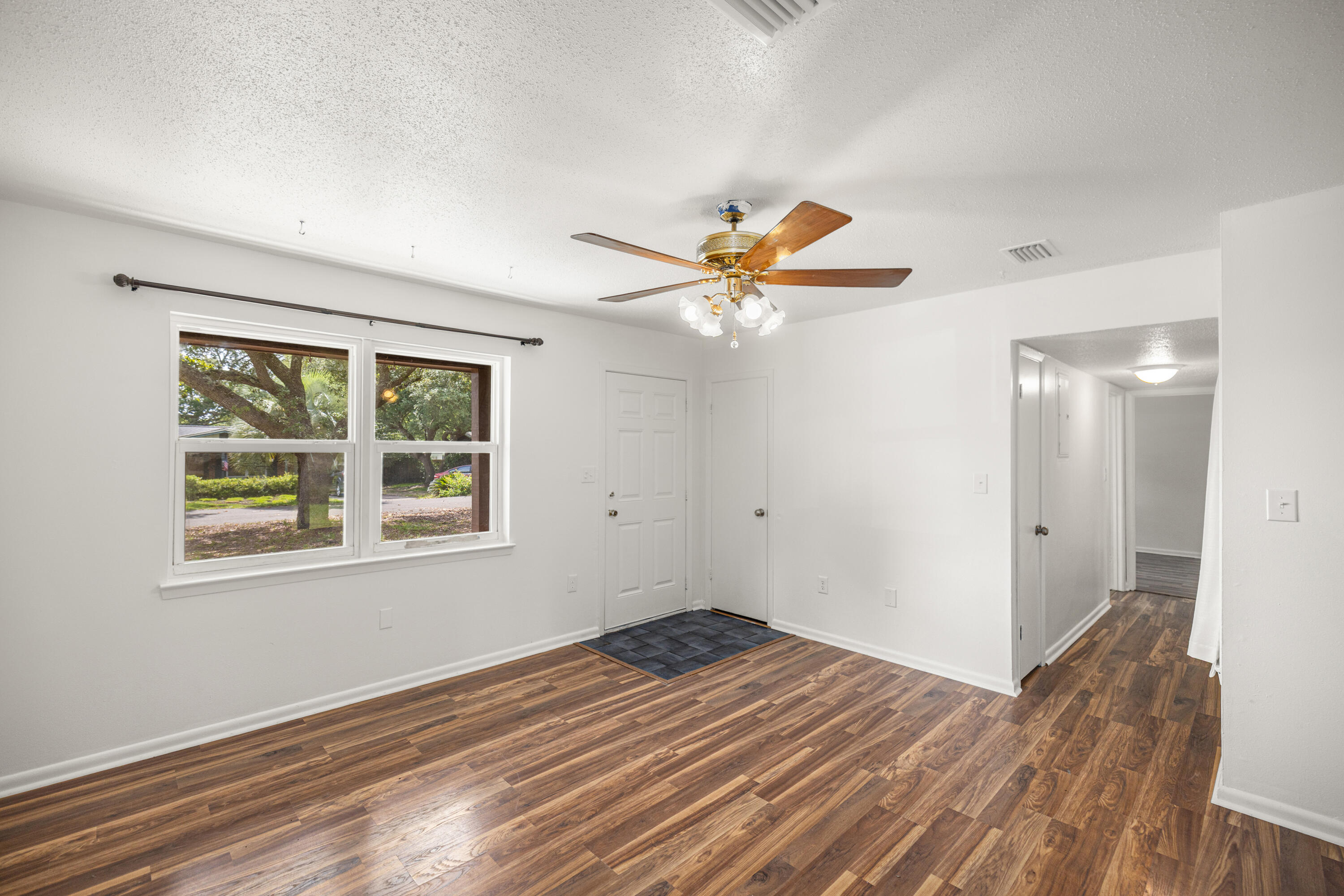 Port Dixie - Residential