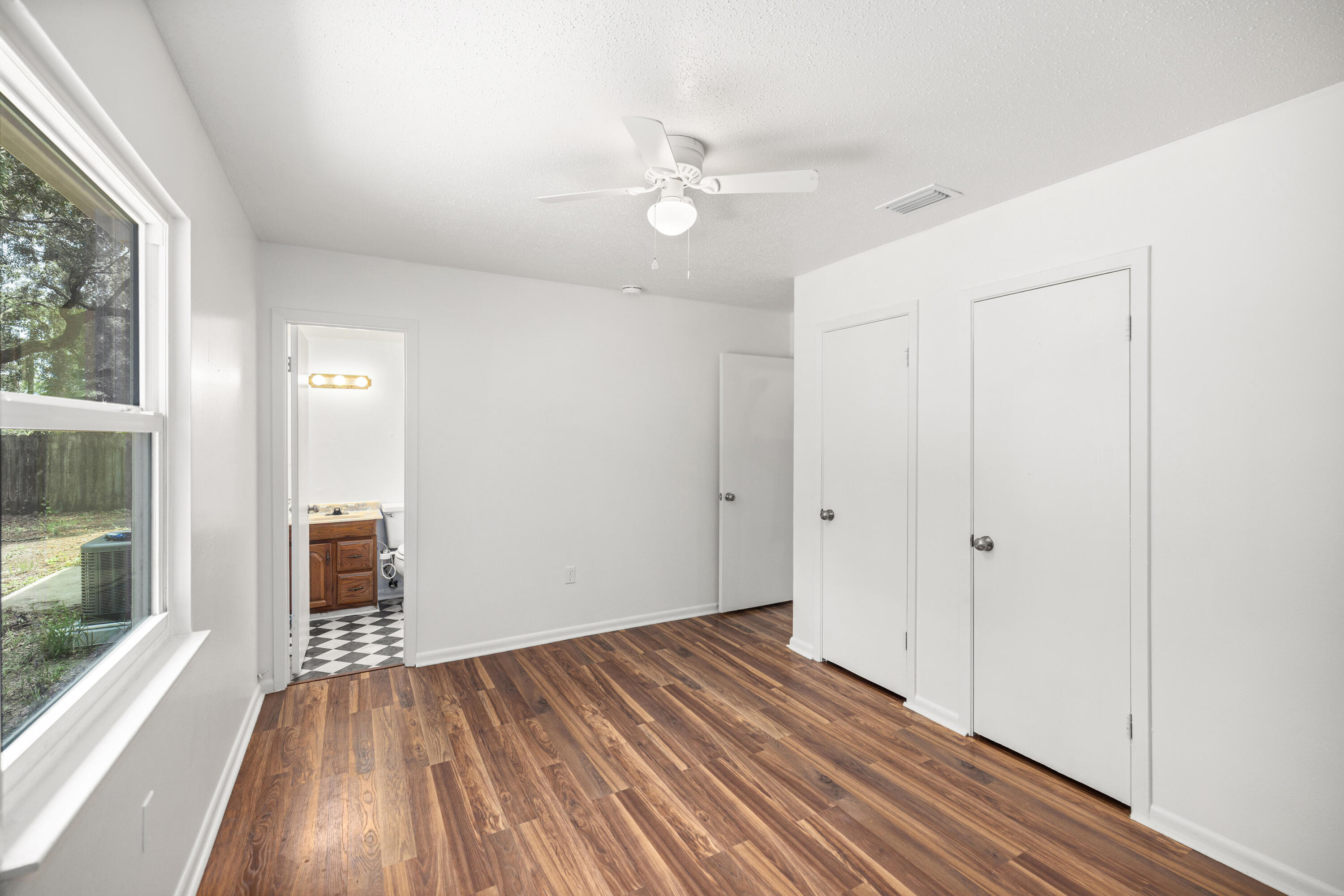 Port Dixie - Residential