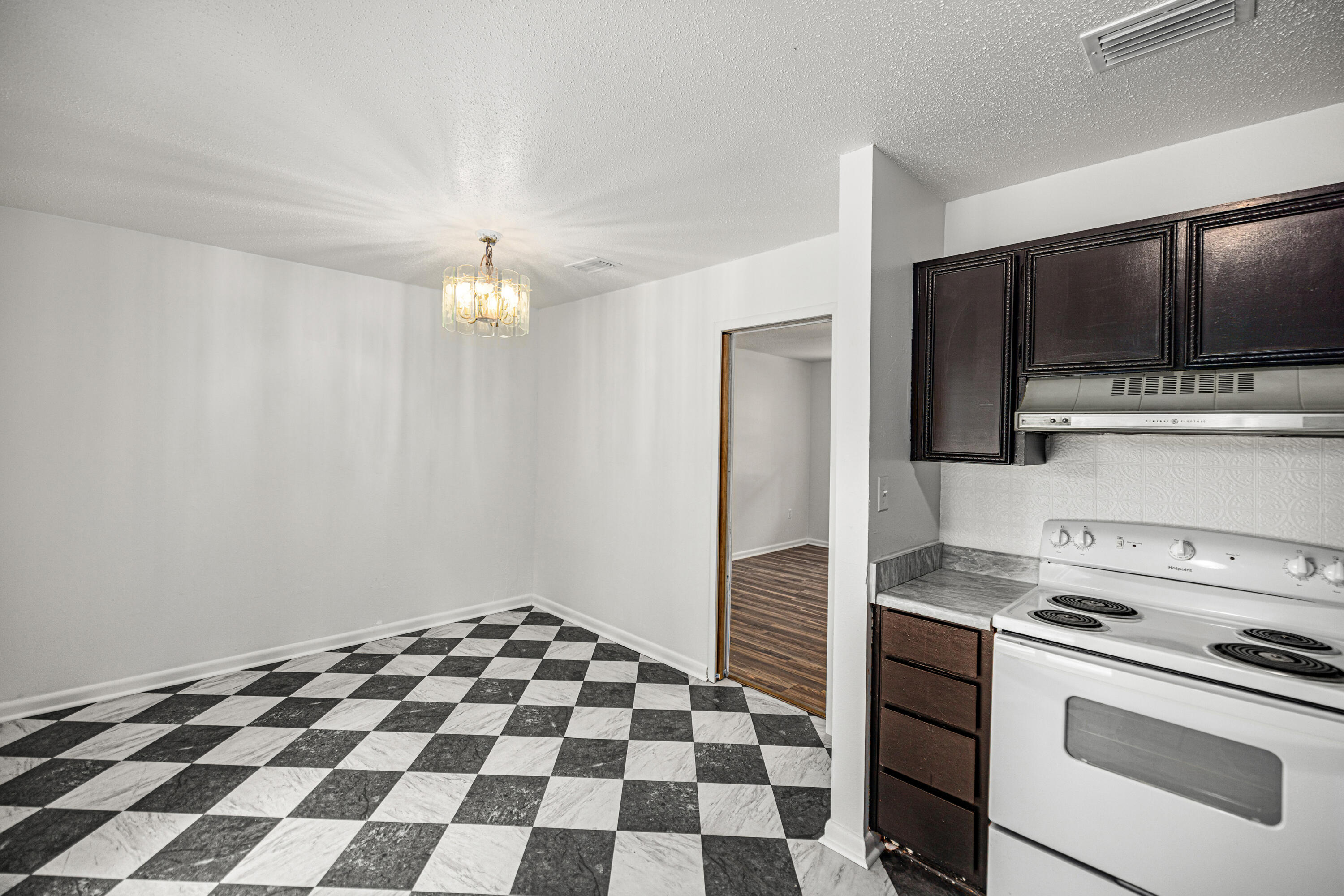 Port Dixie - Residential