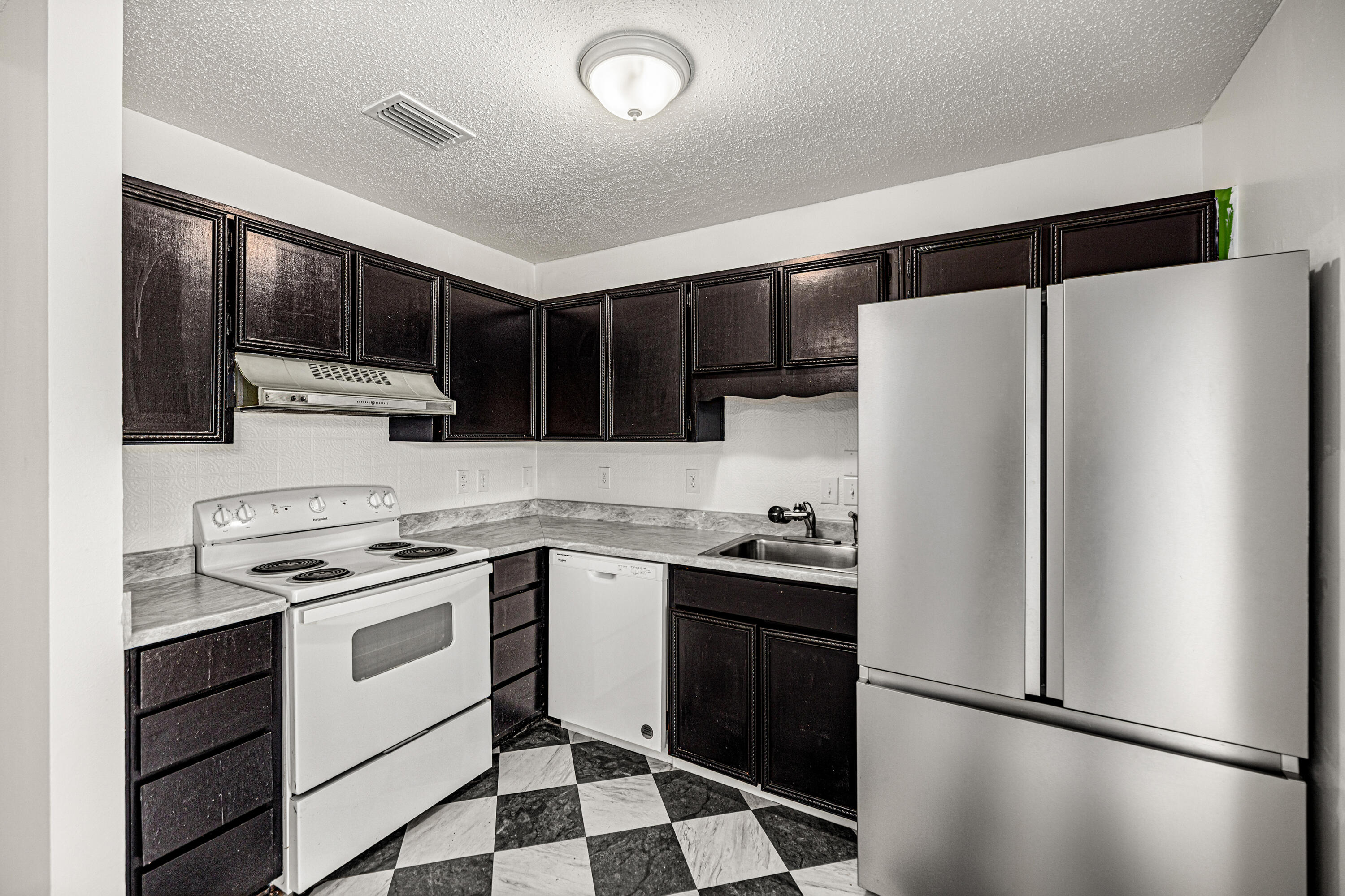 Port Dixie - Residential