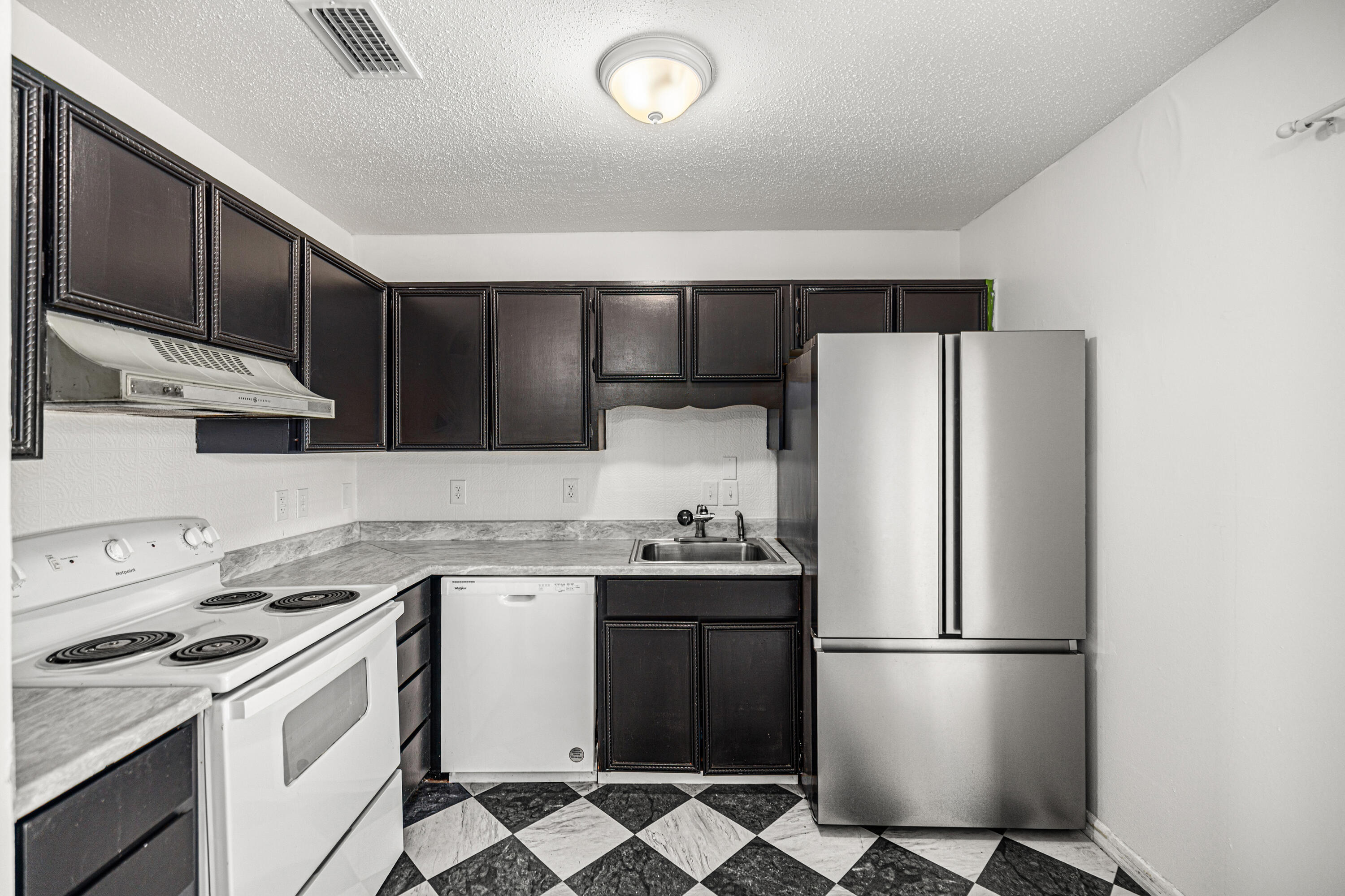 Port Dixie - Residential