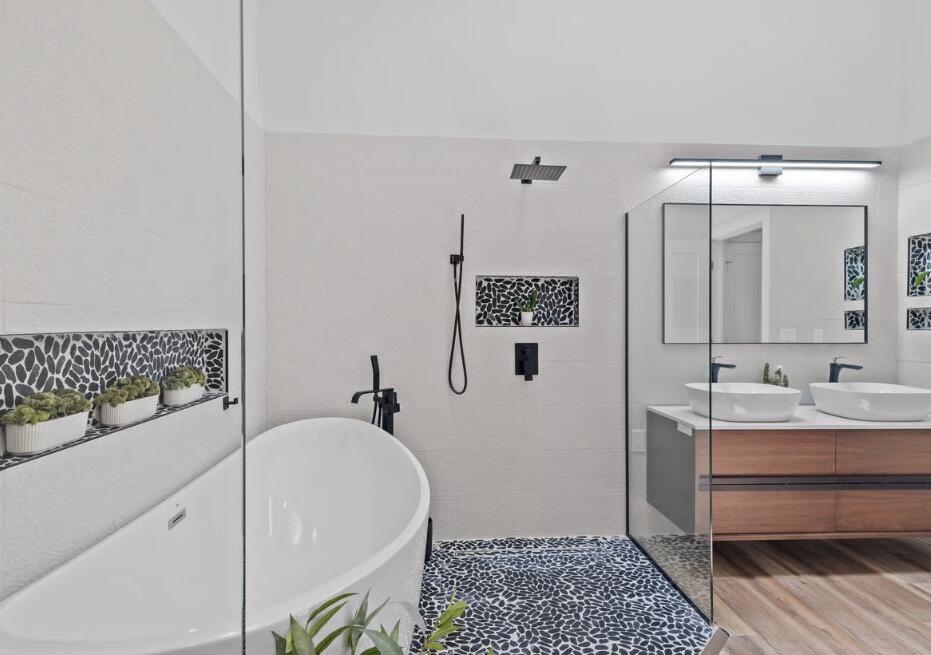 CAPTIVA AT TOPS'L - Residential Lease