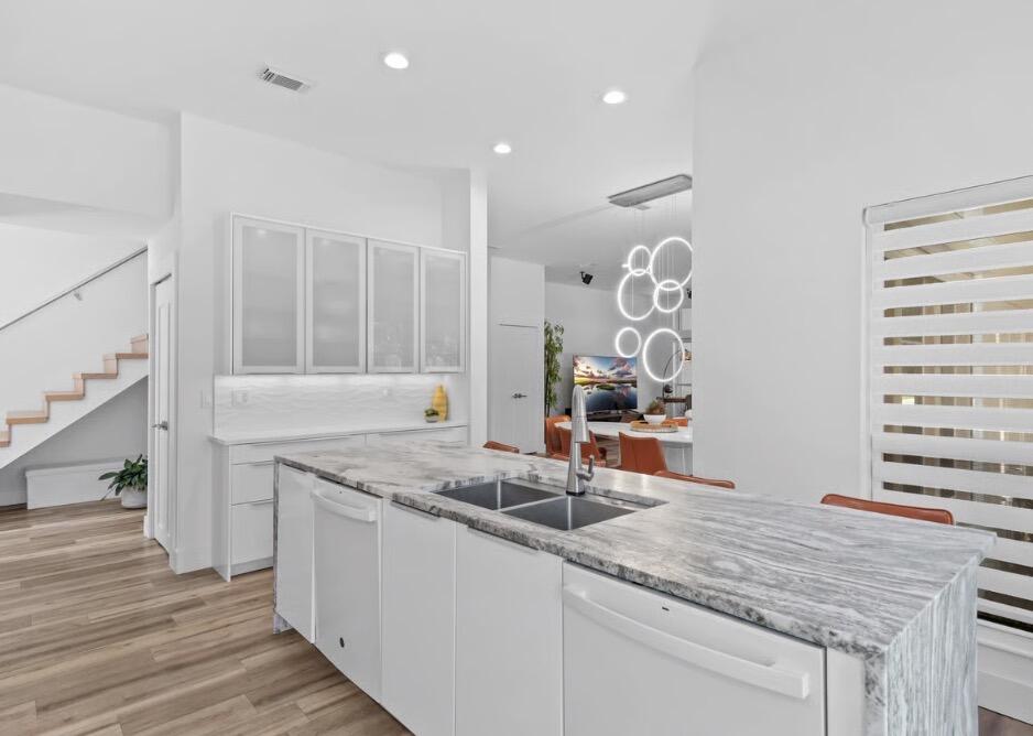 CAPTIVA AT TOPS'L - Residential Lease