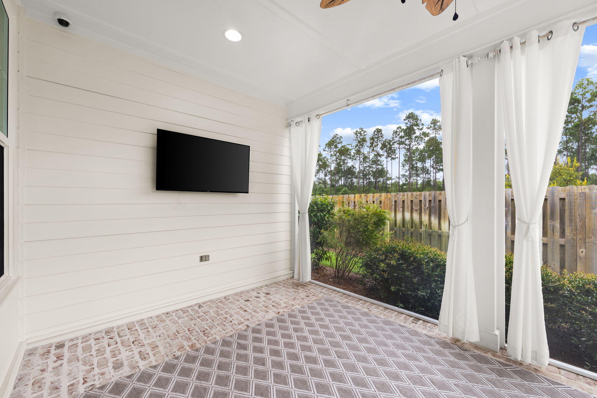 WATERSOUND ORIGINS - Residential Lease