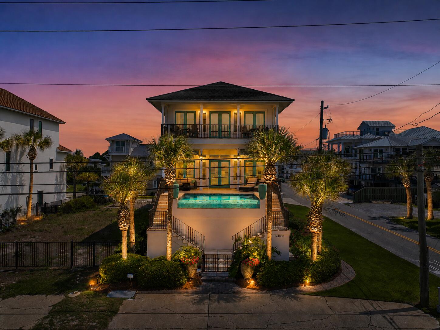 LAGUNA BEACH - Residential