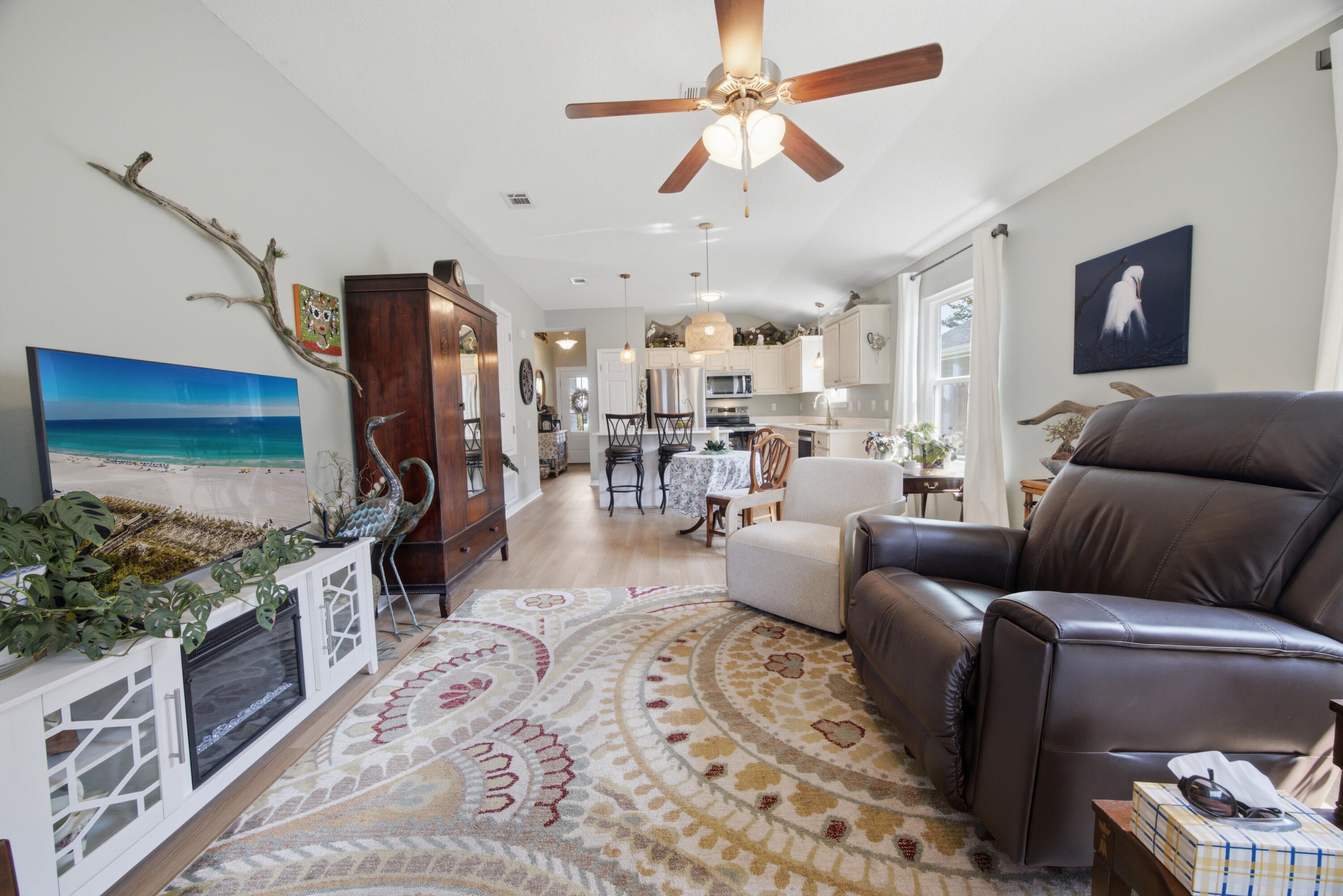 SHADOW LAKES - Residential