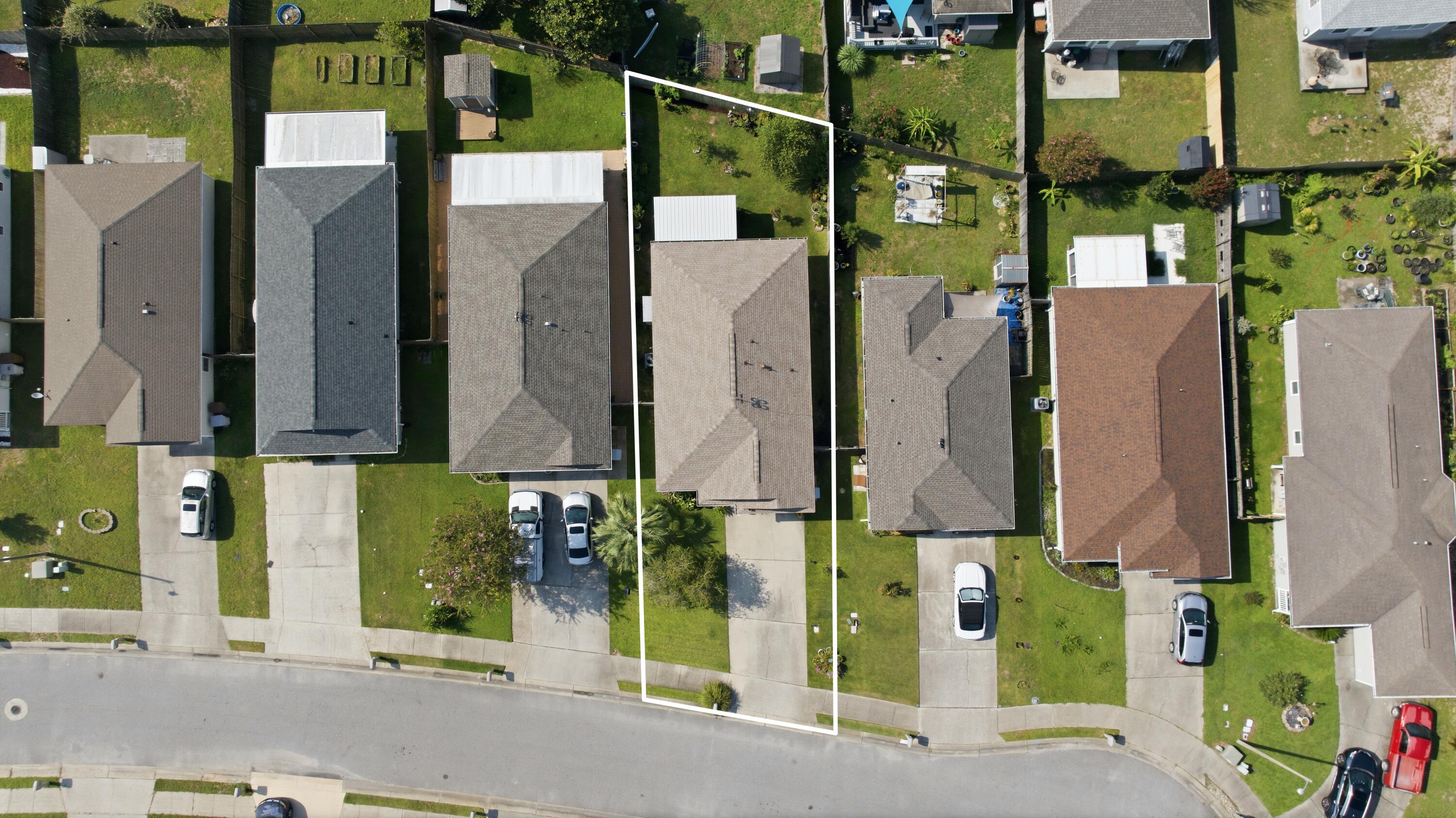 SHADOW LAKES - Residential