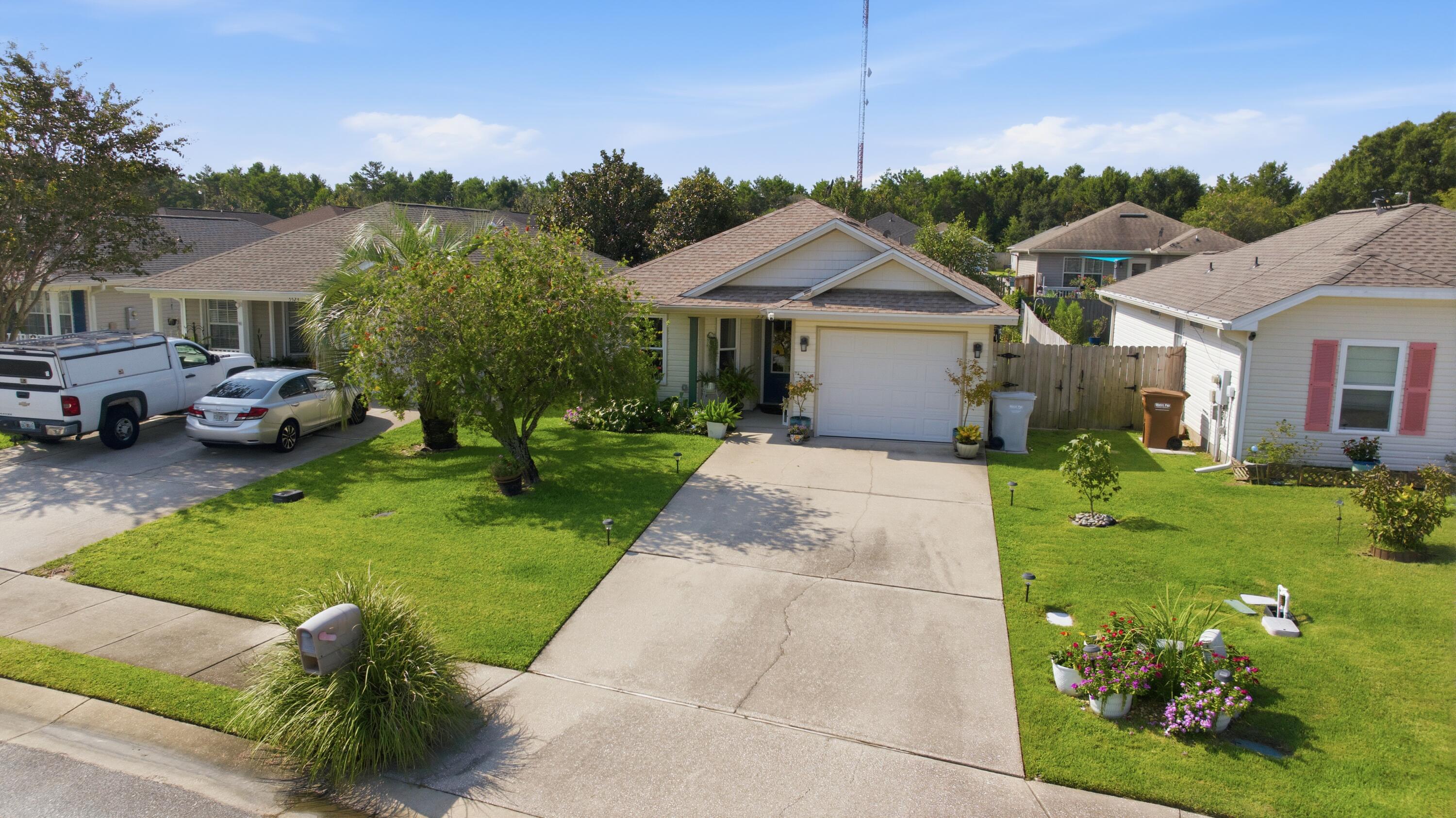 SHADOW LAKES - Residential