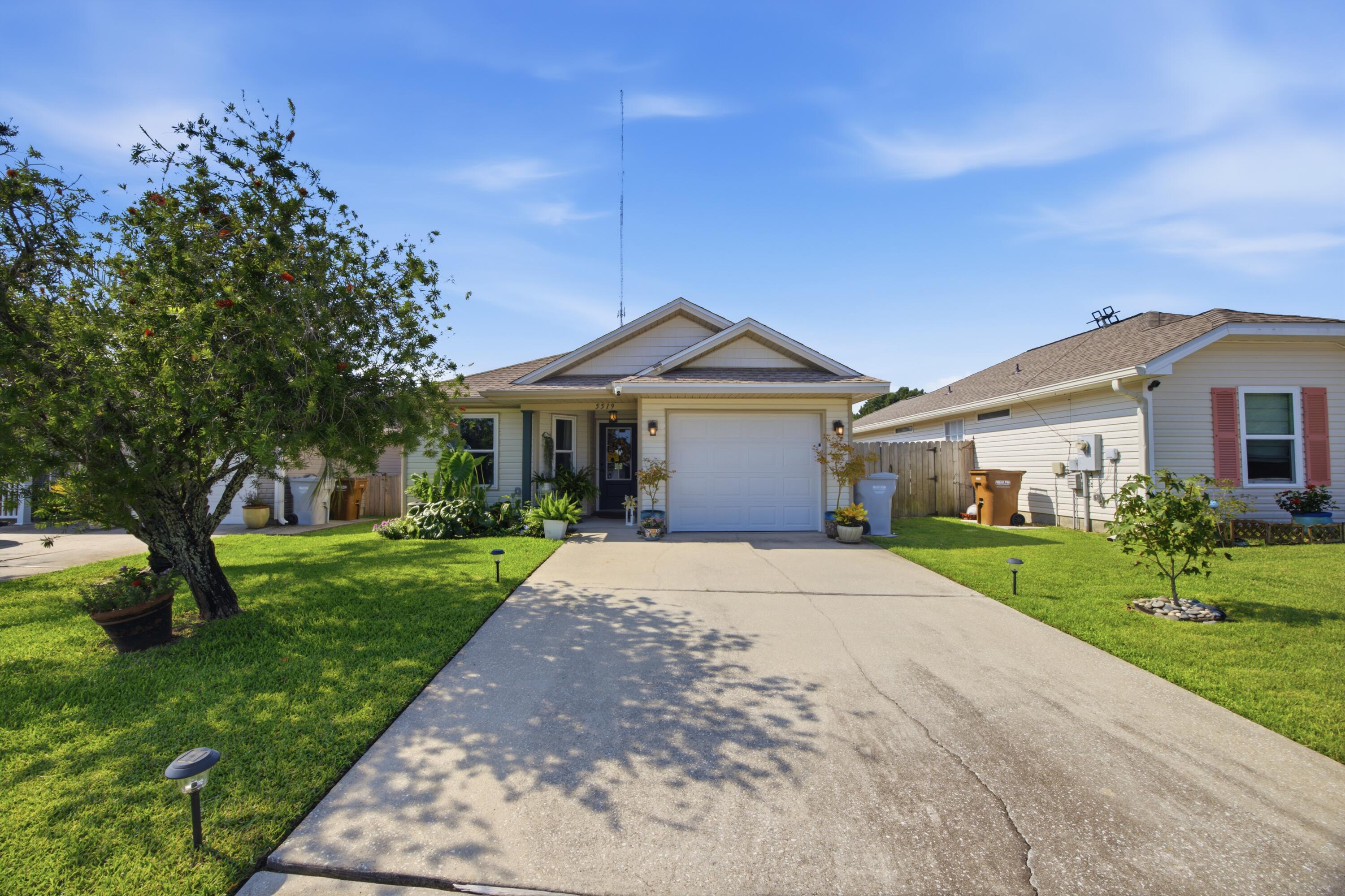 SHADOW LAKES - Residential