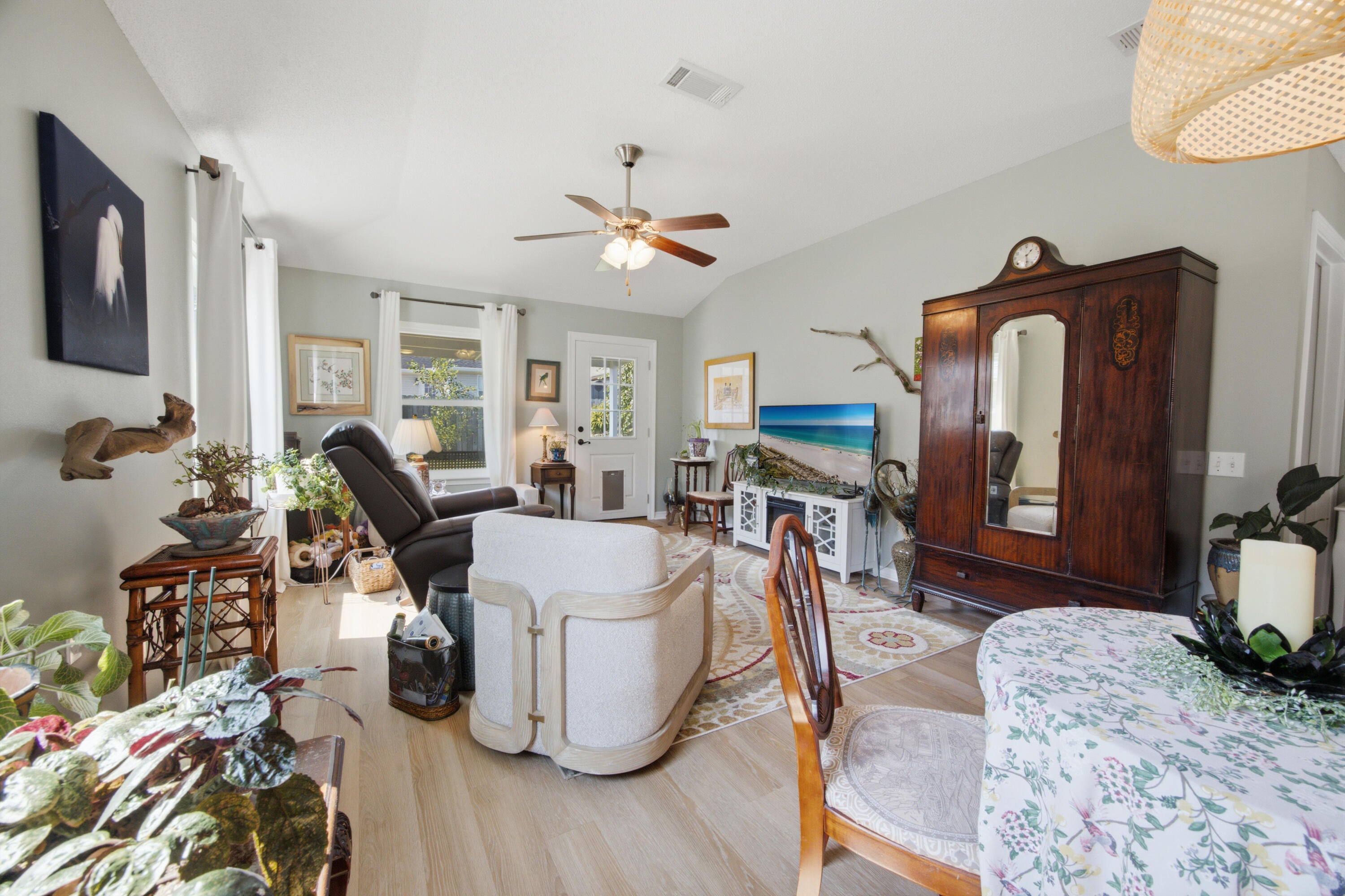 SHADOW LAKES - Residential