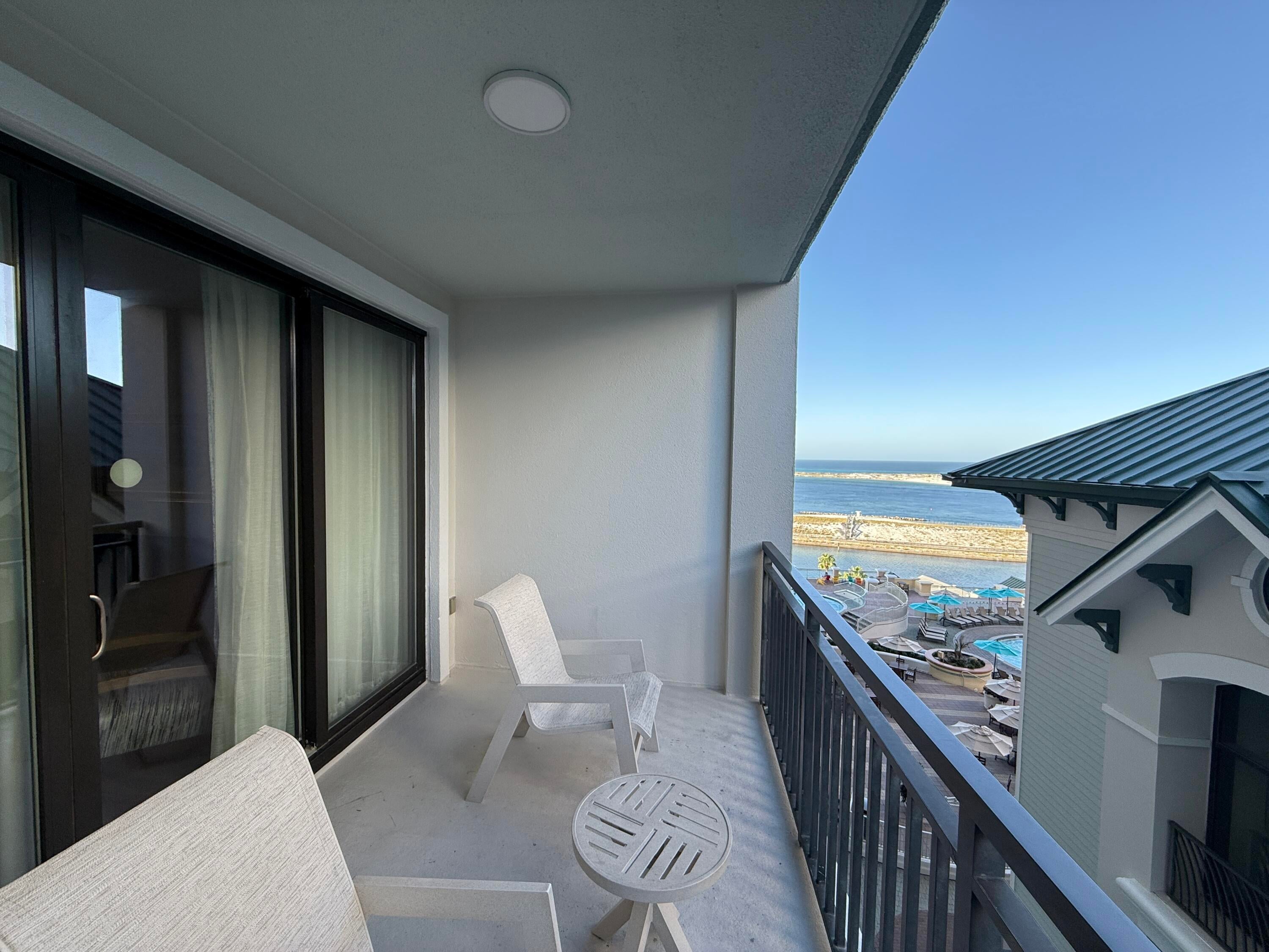 EMERALD GRANDE - Residential