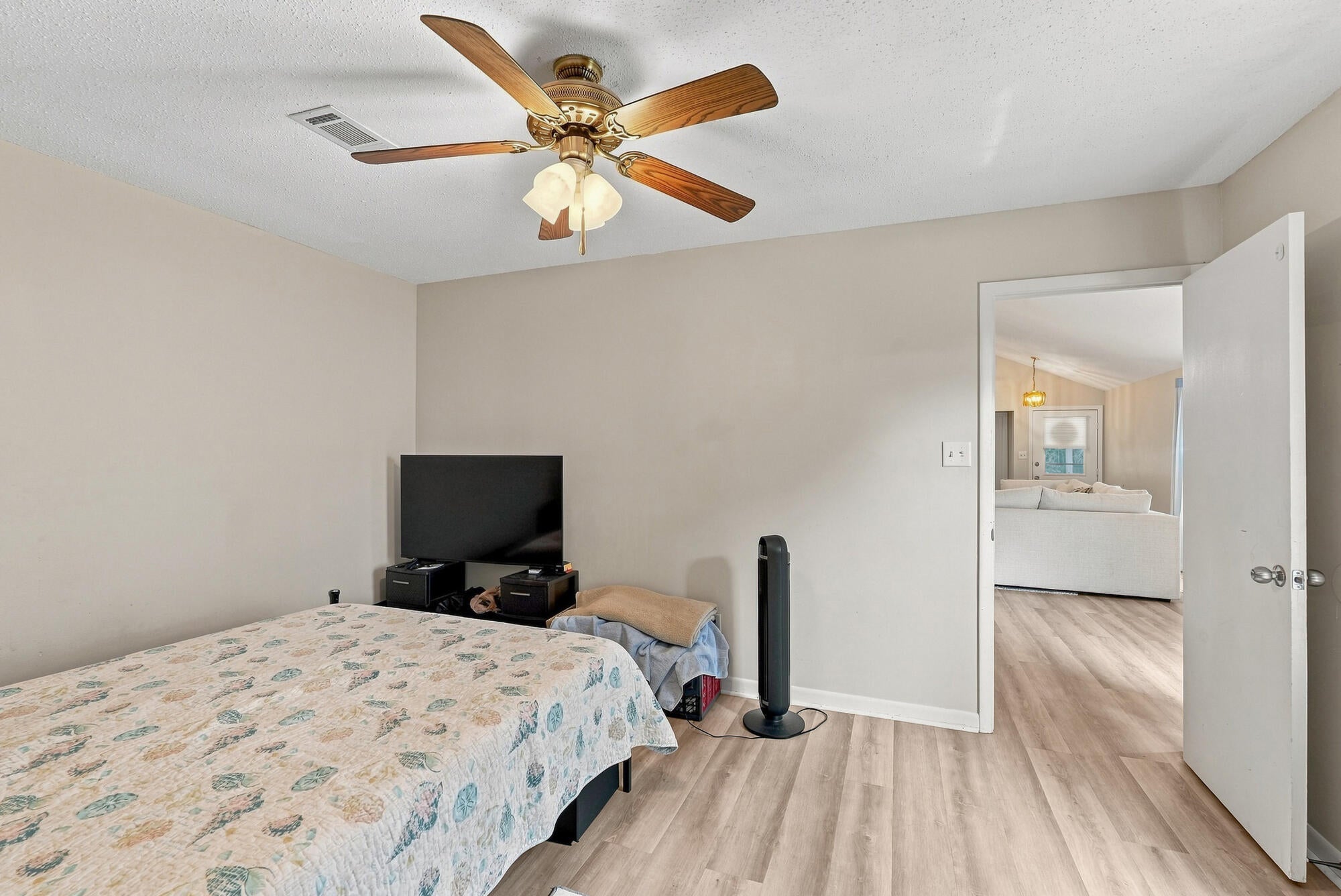 Golf view on Parkview - Residential