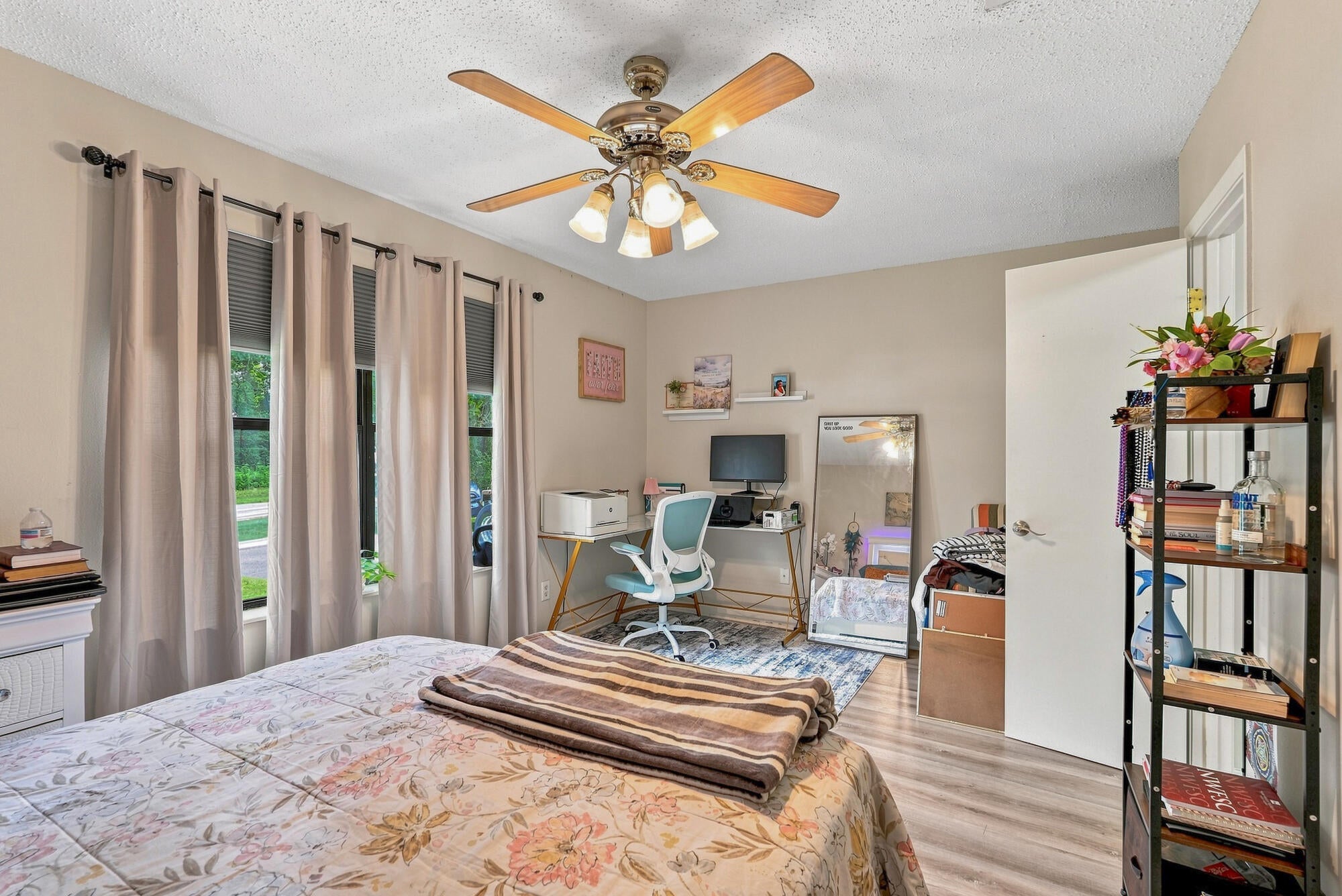 Golf view on Parkview - Residential