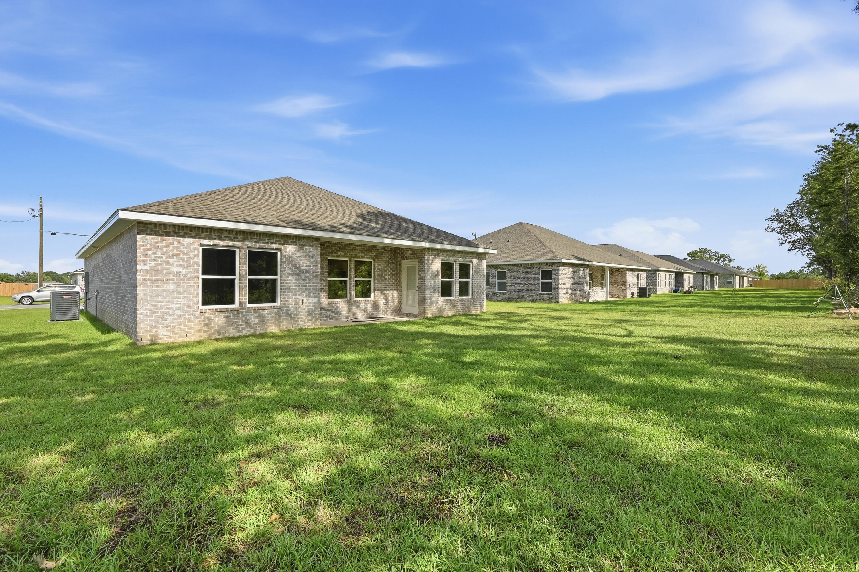 SOUTHERN CHARM - Residential