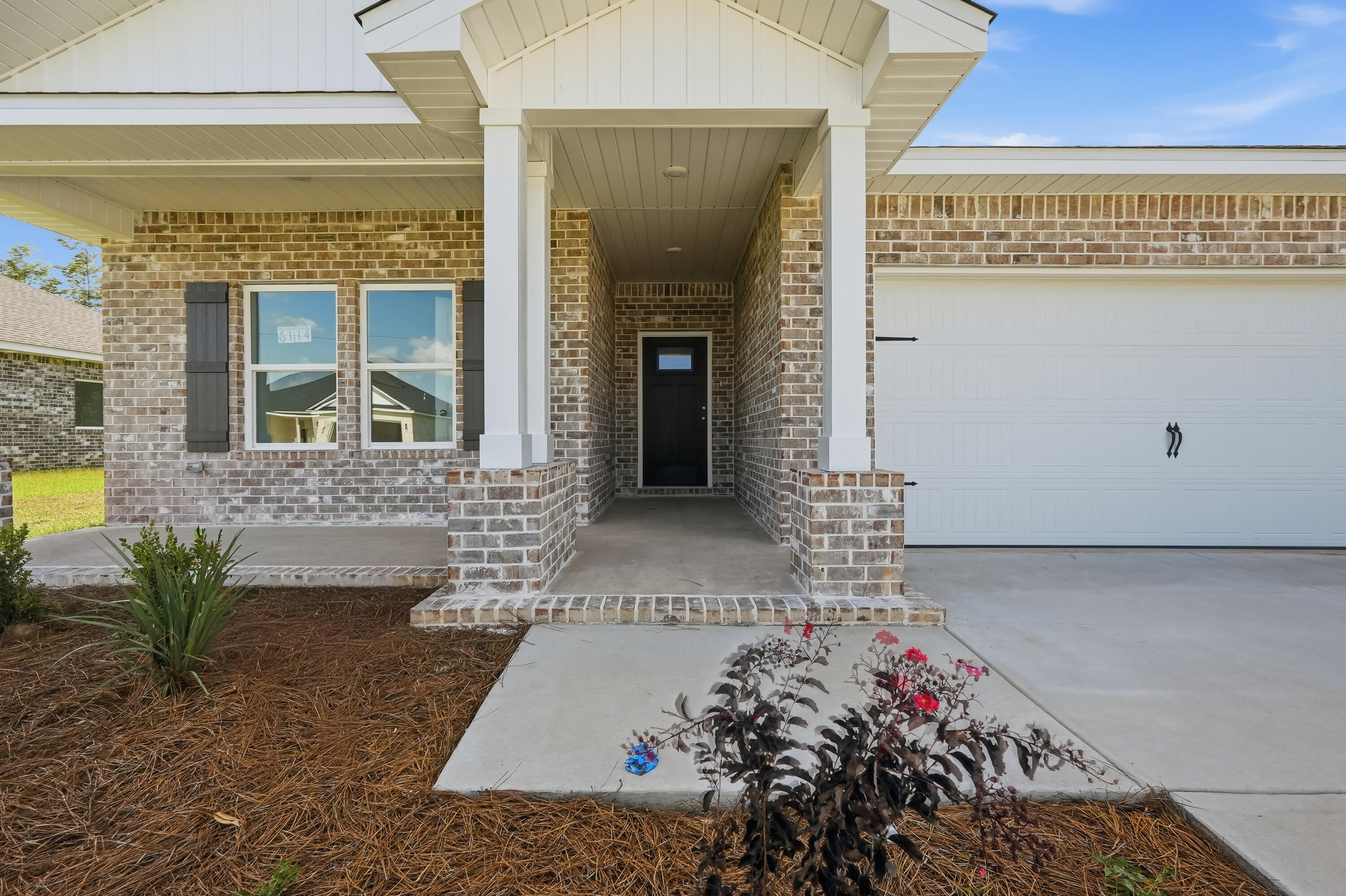 SOUTHERN CHARM - Residential