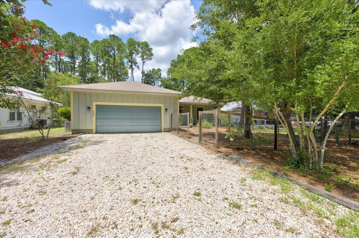DAUGHETTES AMENDED - Residential