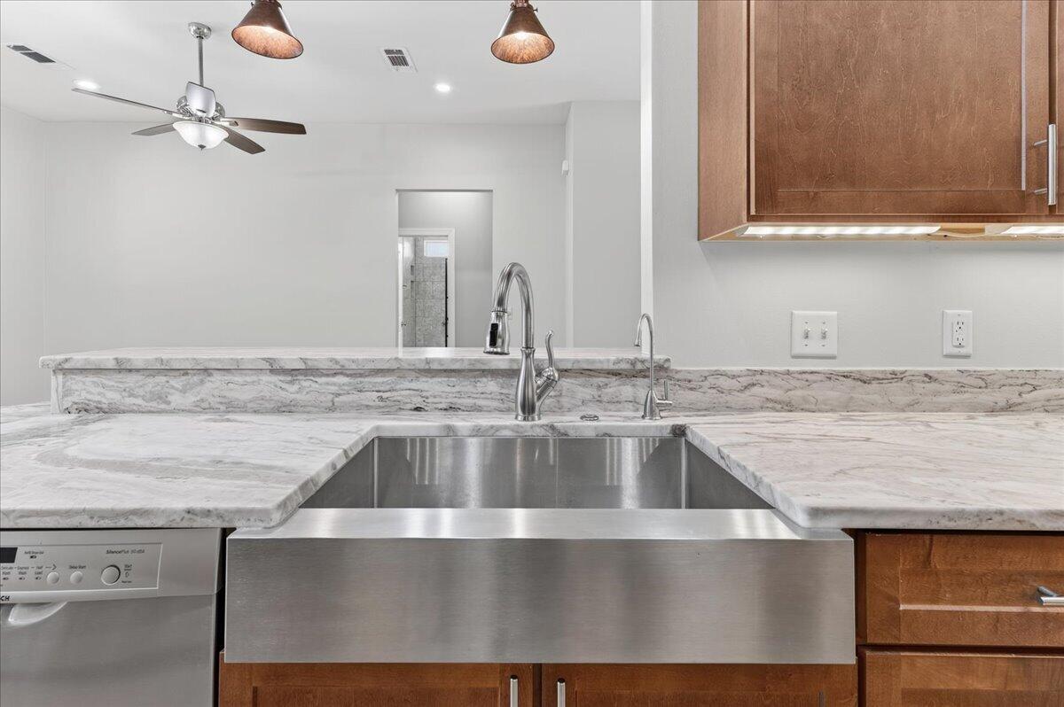 DAUGHETTES AMENDED - Residential