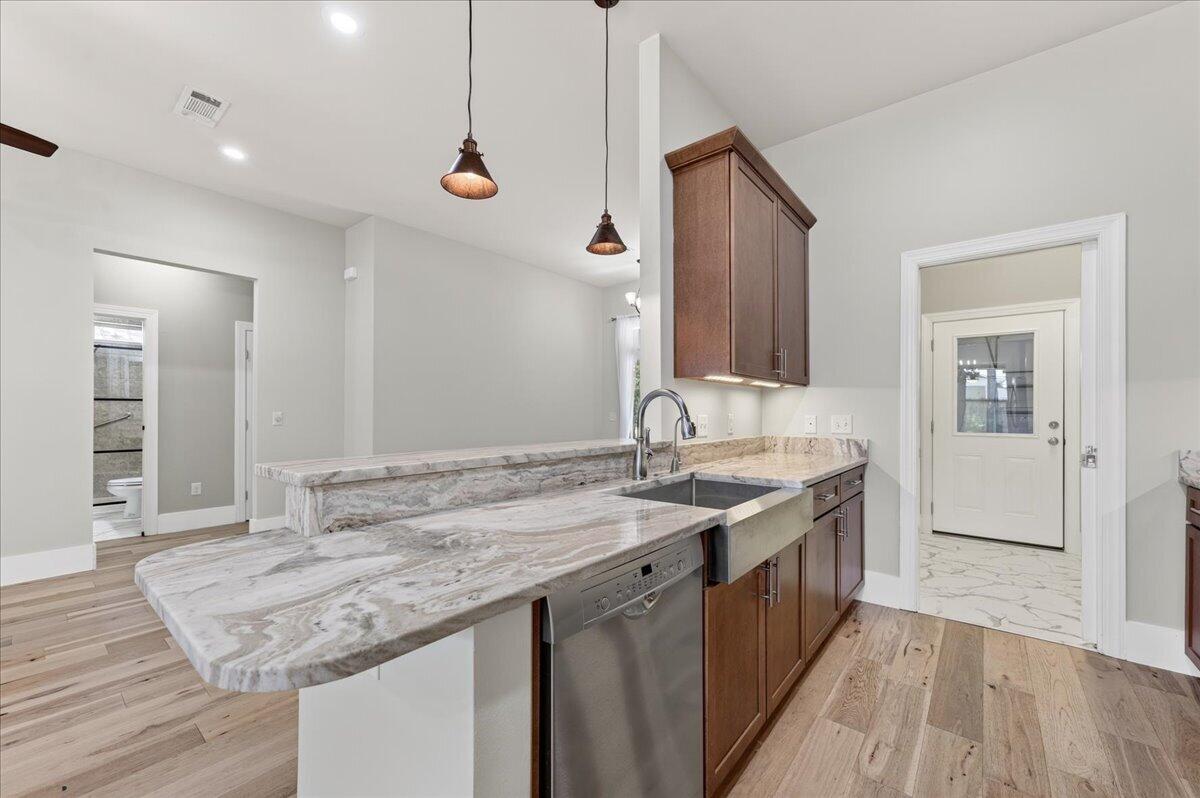 DAUGHETTES AMENDED - Residential