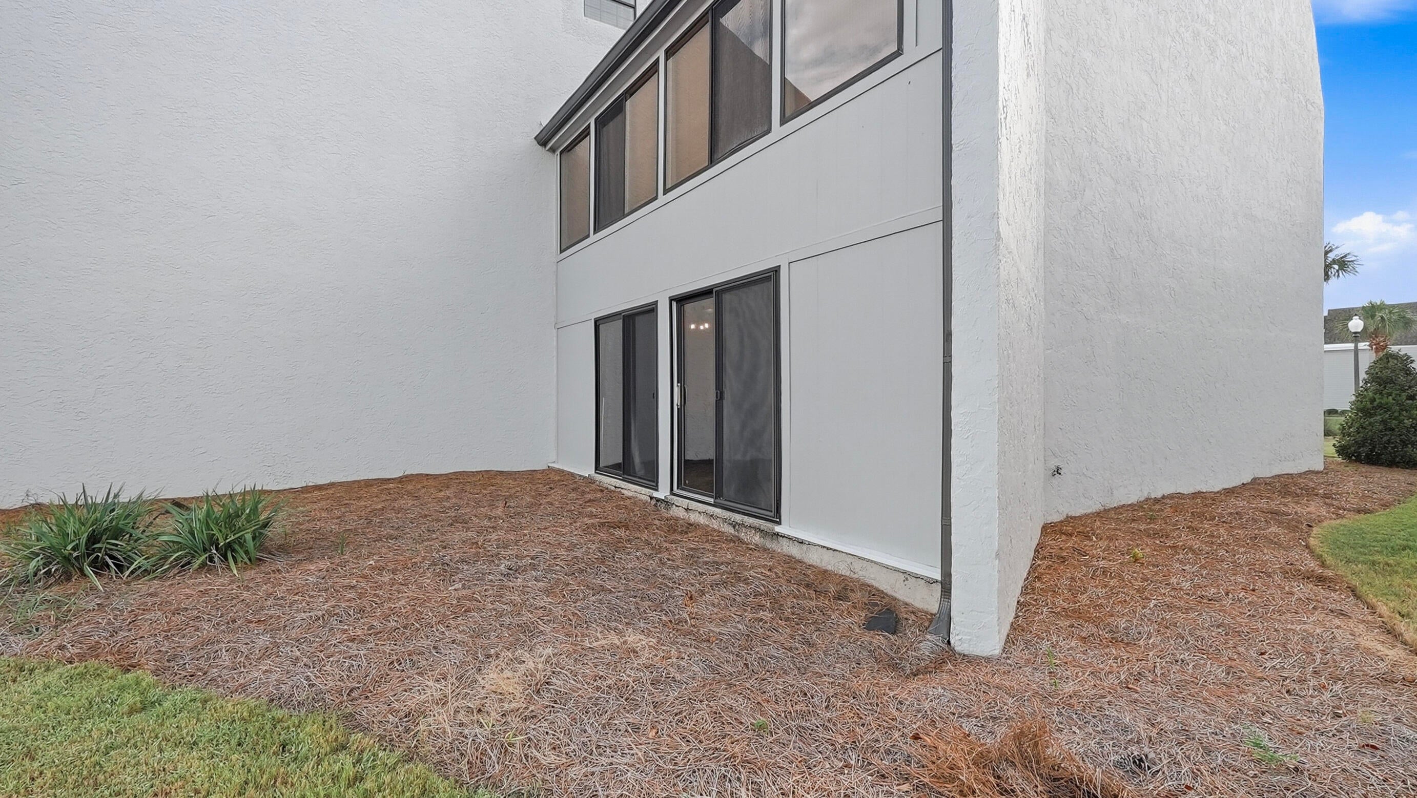 Bay Point Harbour Villas - Residential