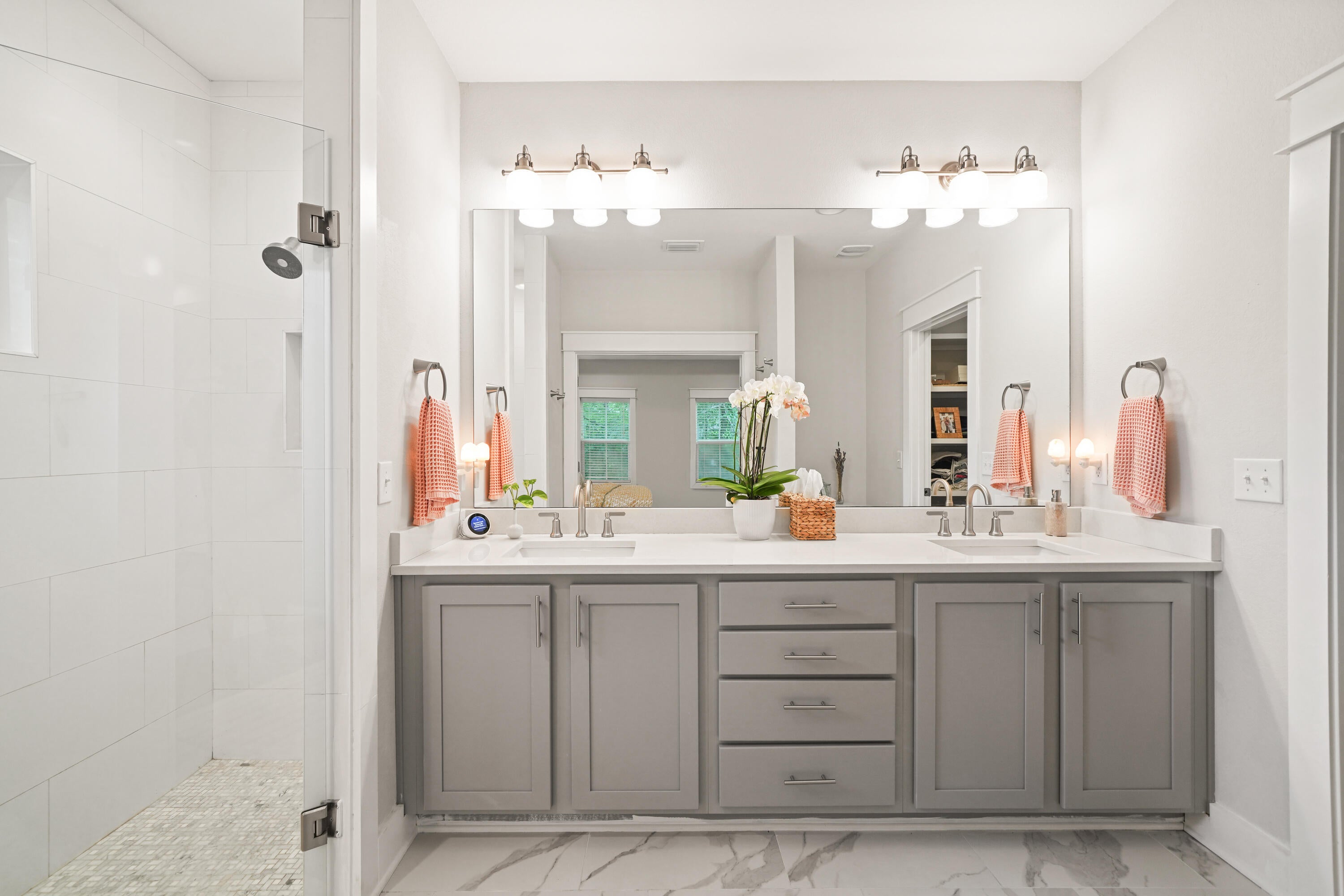 SACRED OAKS PH 2 - Residential Lease