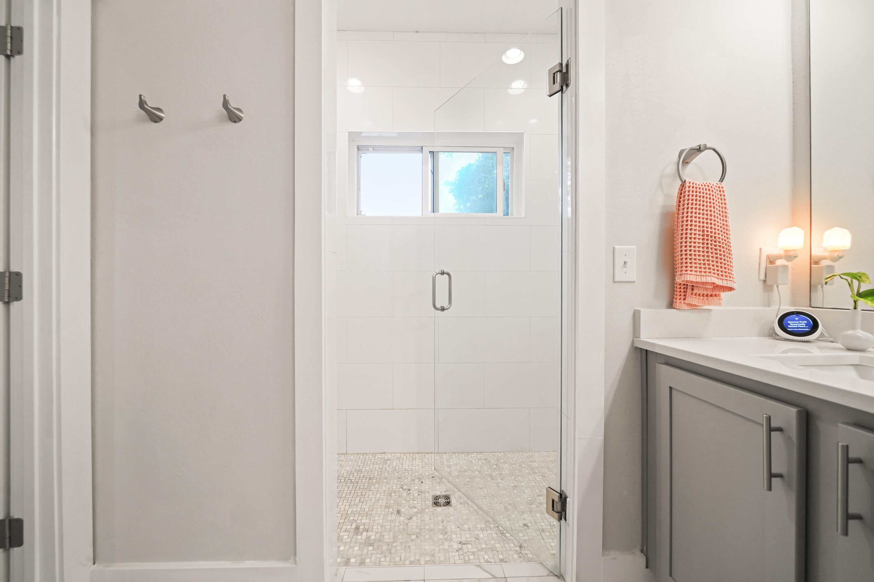 SACRED OAKS PH 2 - Residential Lease