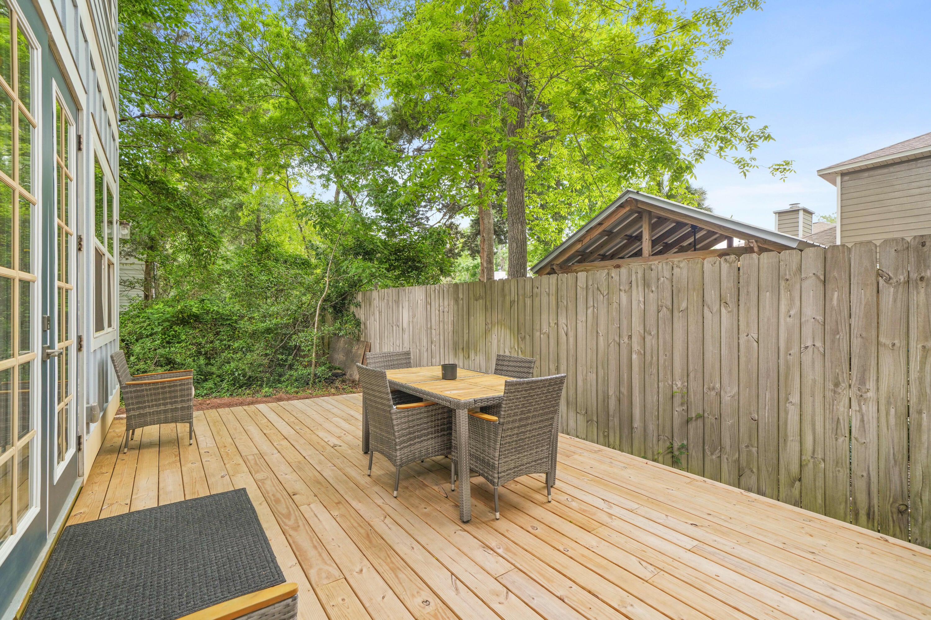 SACRED OAKS PH 2 - Residential Lease