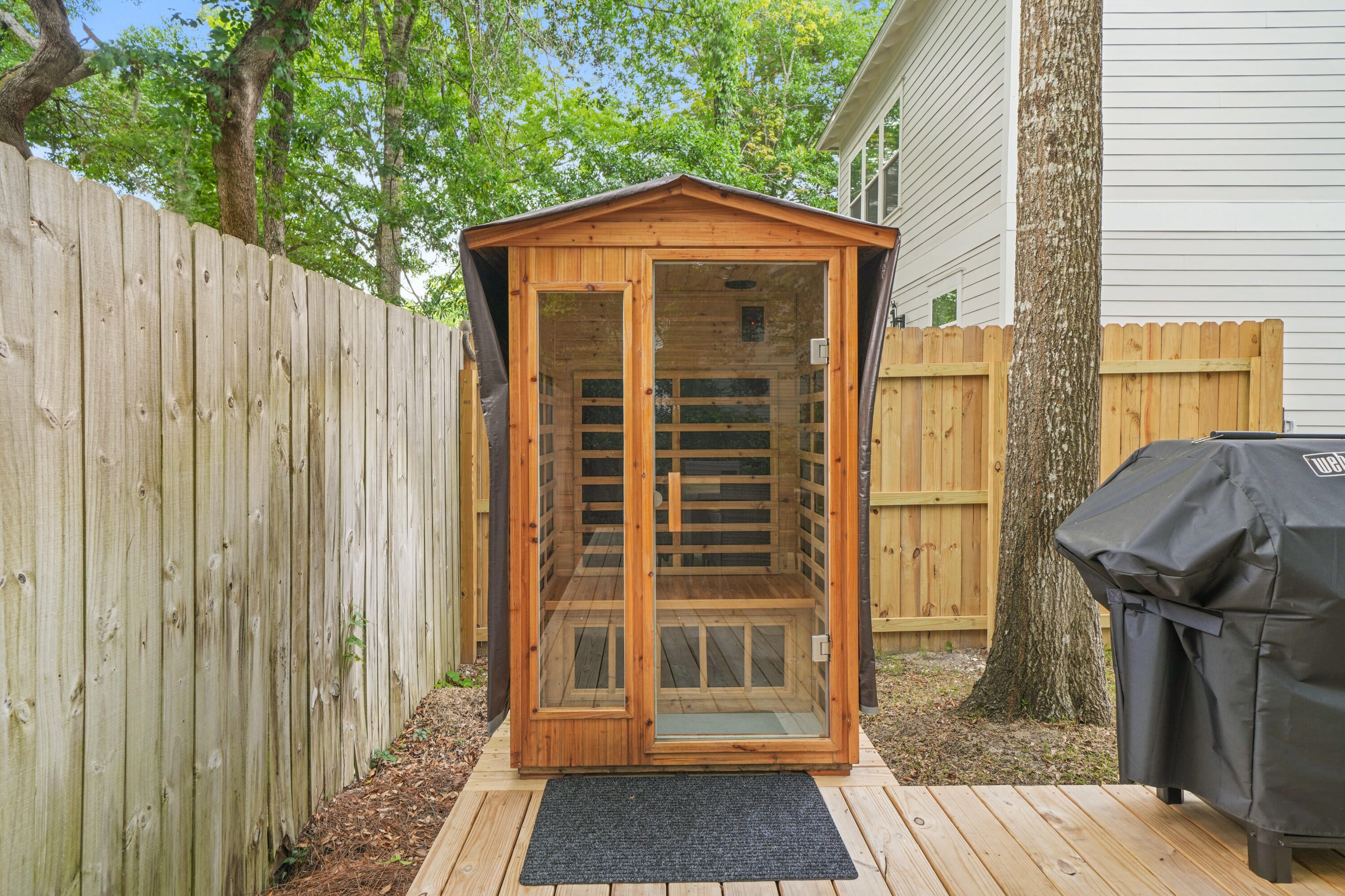 SACRED OAKS PH 2 - Residential Lease