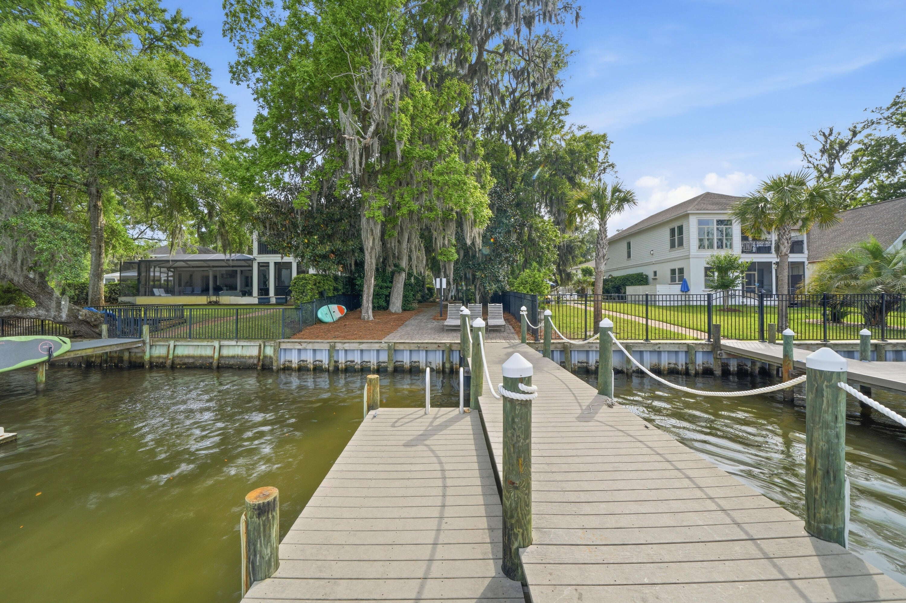 SACRED OAKS PH 2 - Residential Lease