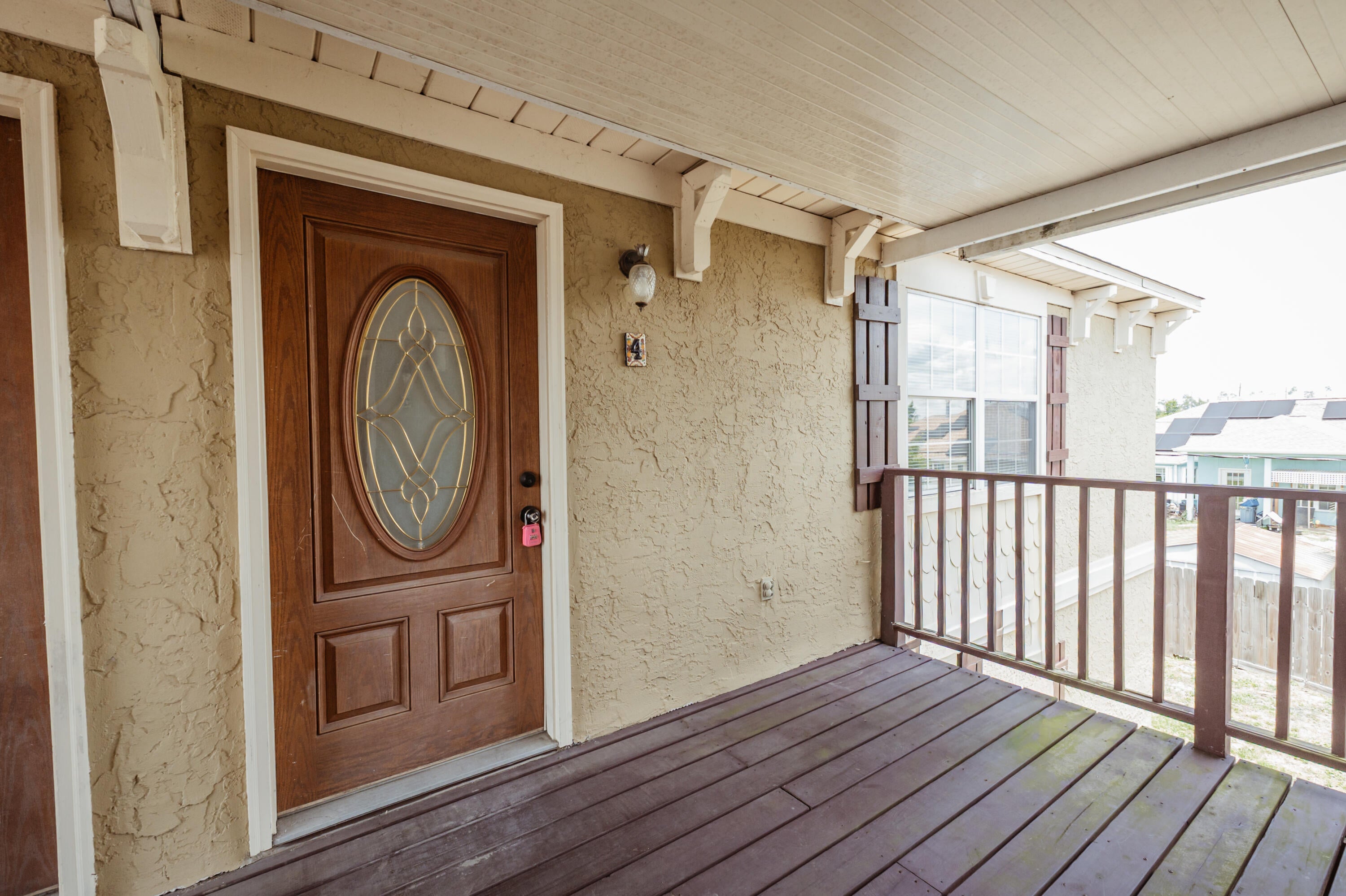 BAY BREEZE - Residential Lease