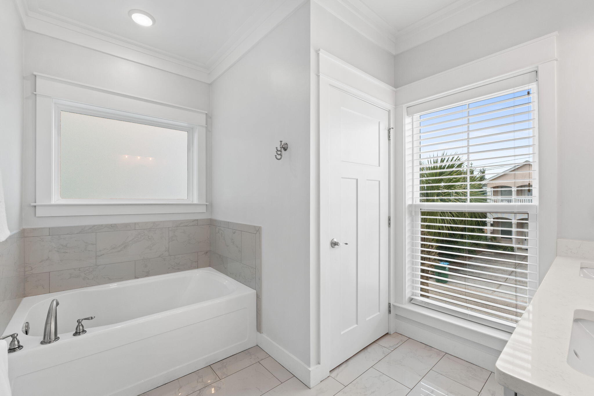 RIVIERA BEACH - Residential
