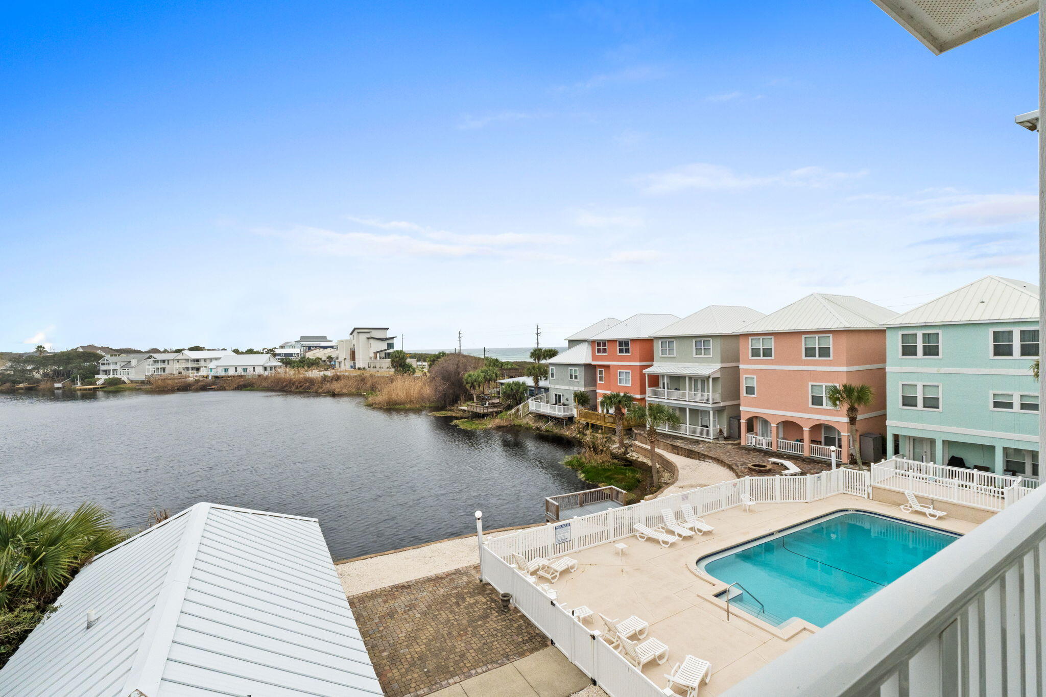 RIVIERA BEACH - Residential