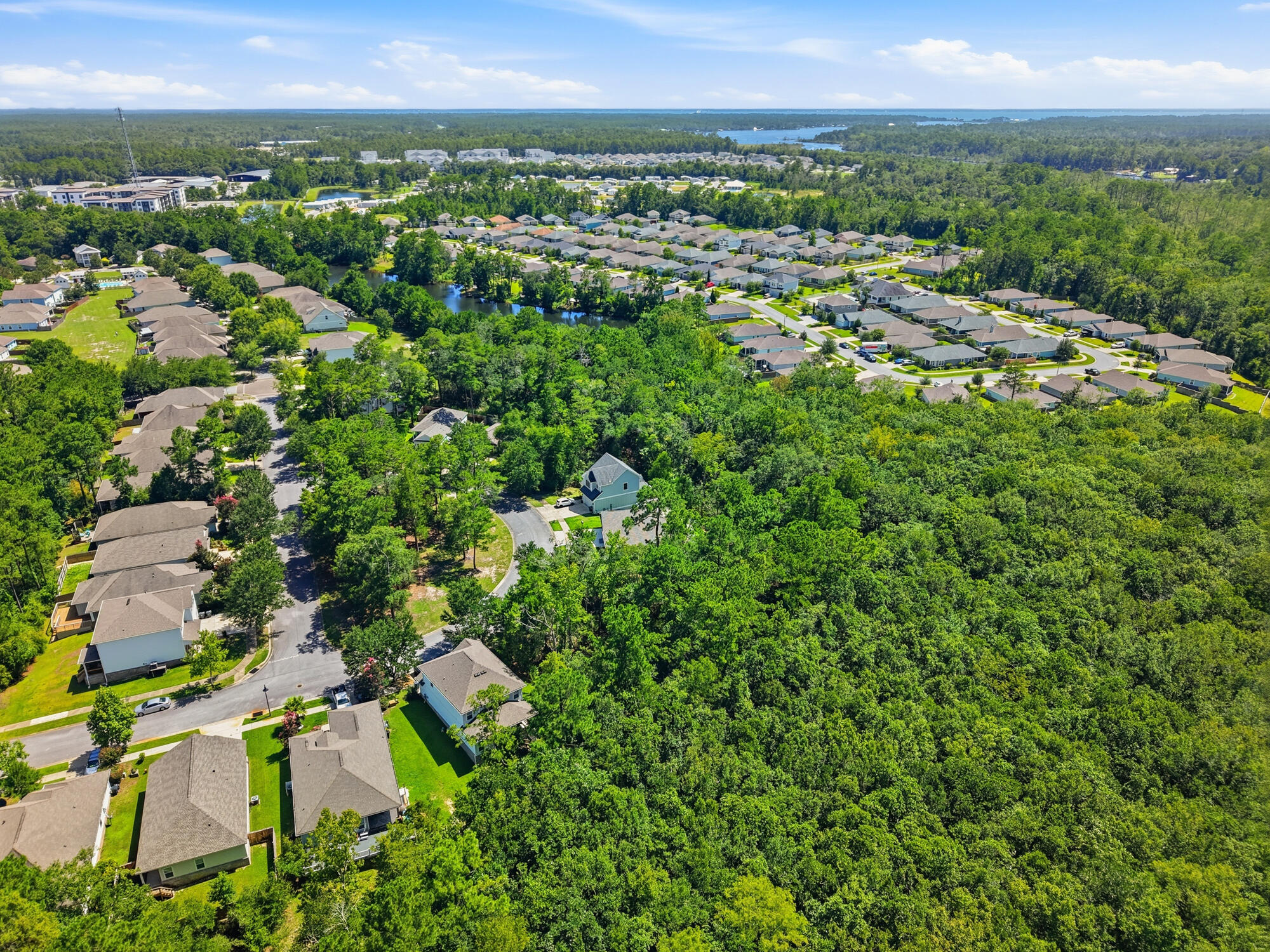 LAGRANGE LANDING - Land