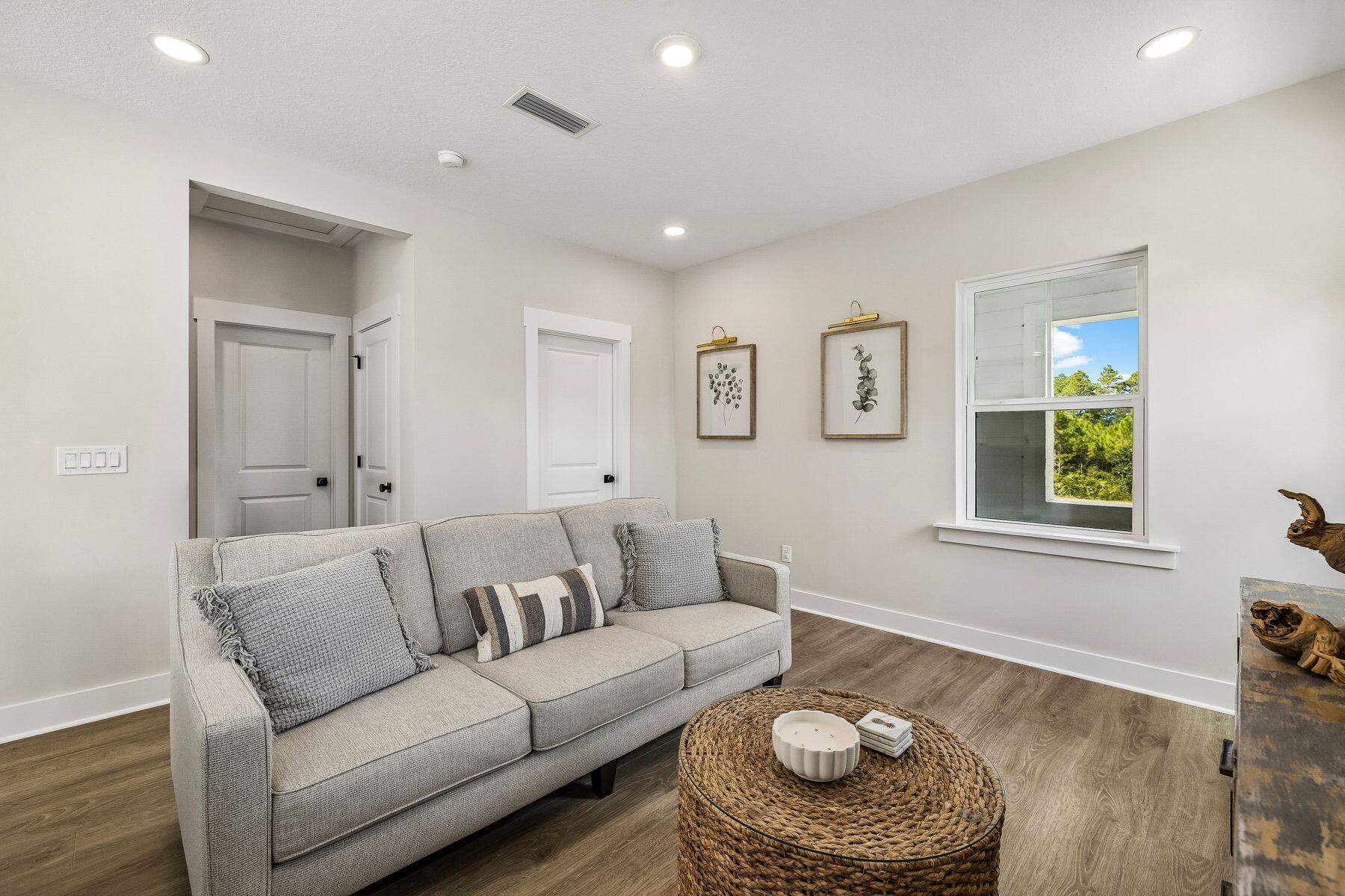 Breakwater at Ward Creek - Residential