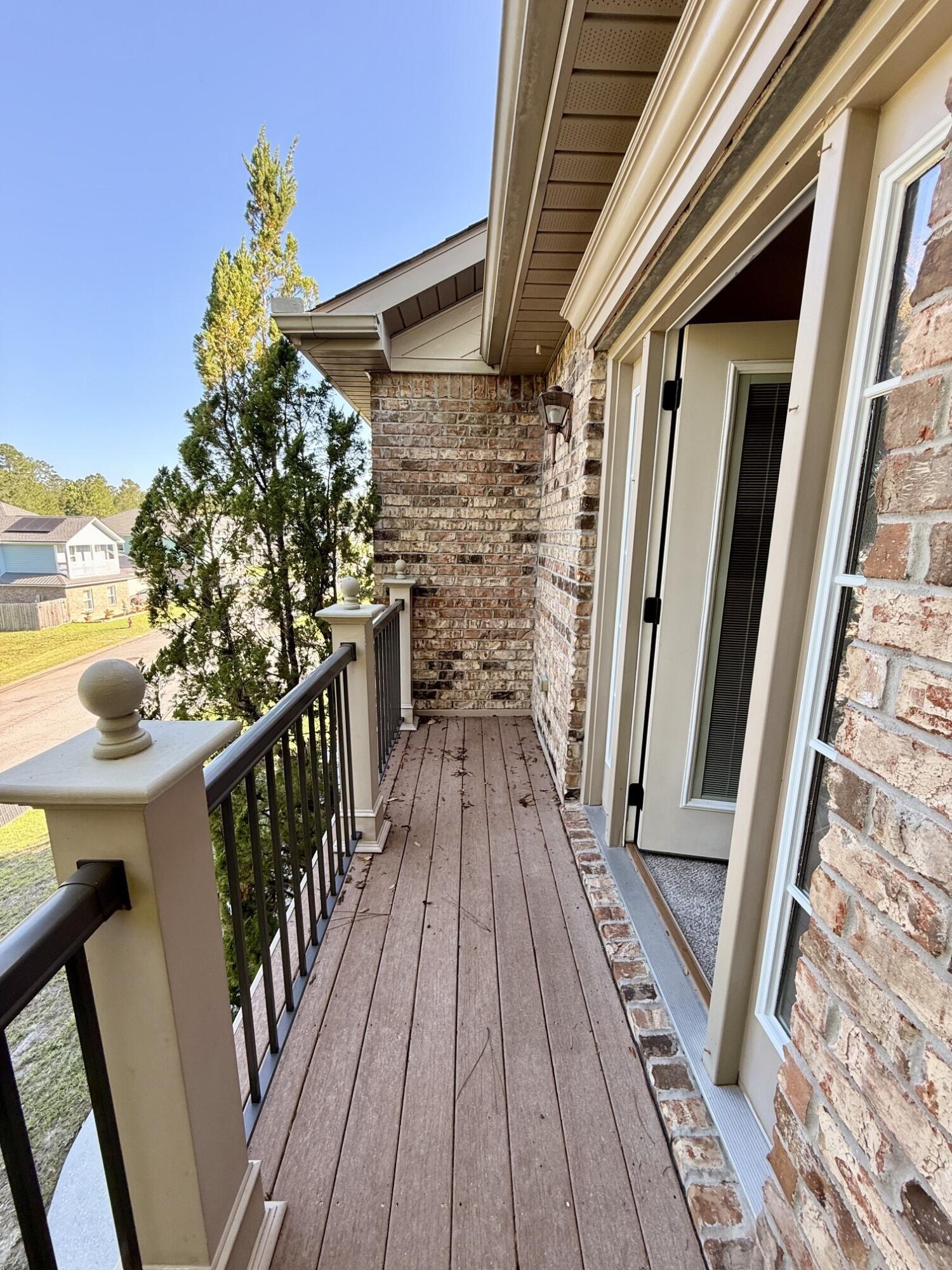DUGGAN POND ESTATES - Residential Lease