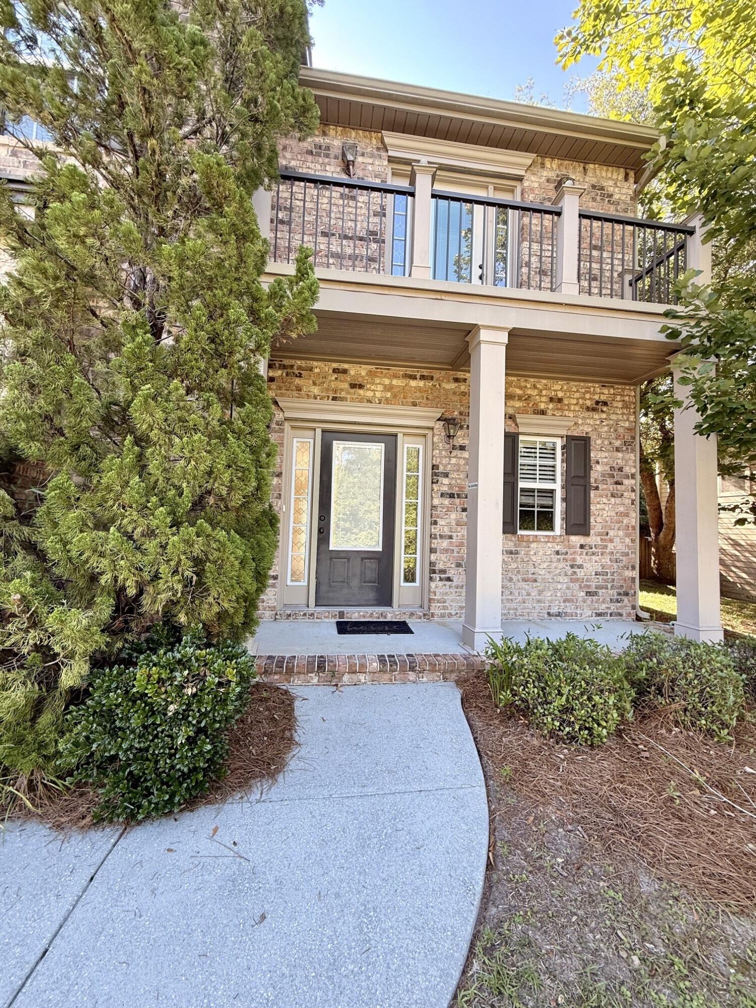 DUGGAN POND ESTATES - Residential Lease