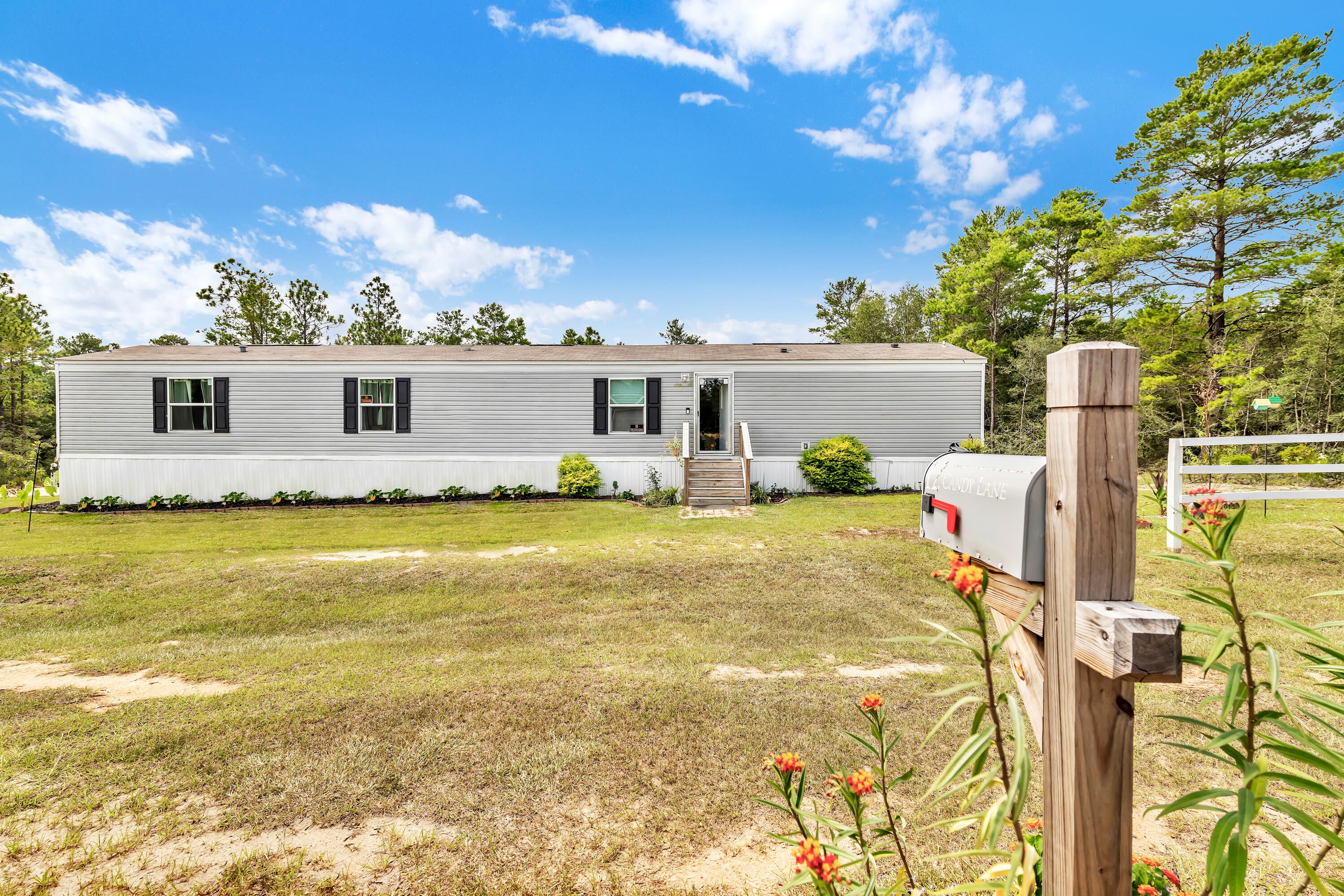 OAKWOOD HILLS - Residential