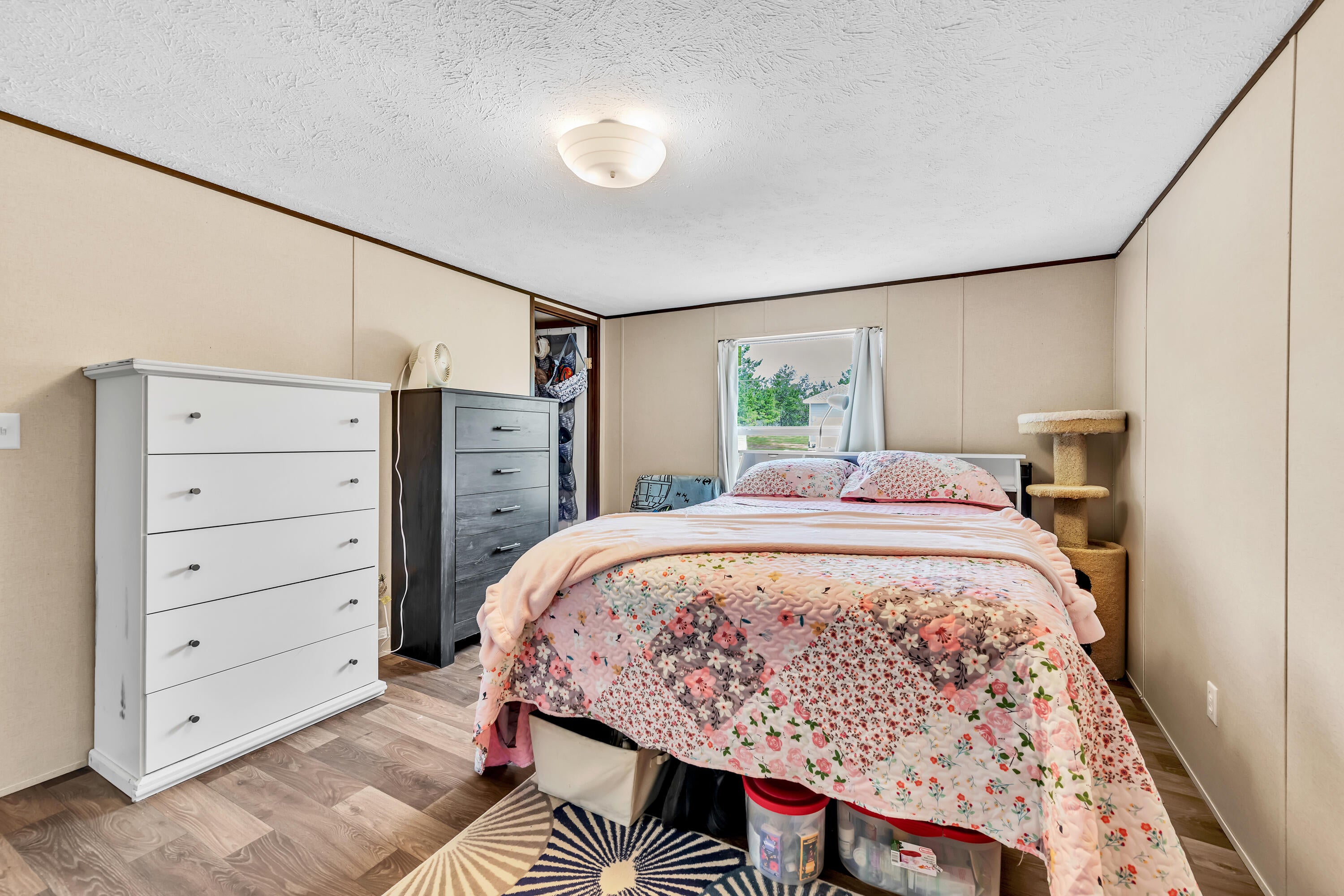 OAKWOOD HILLS - Residential