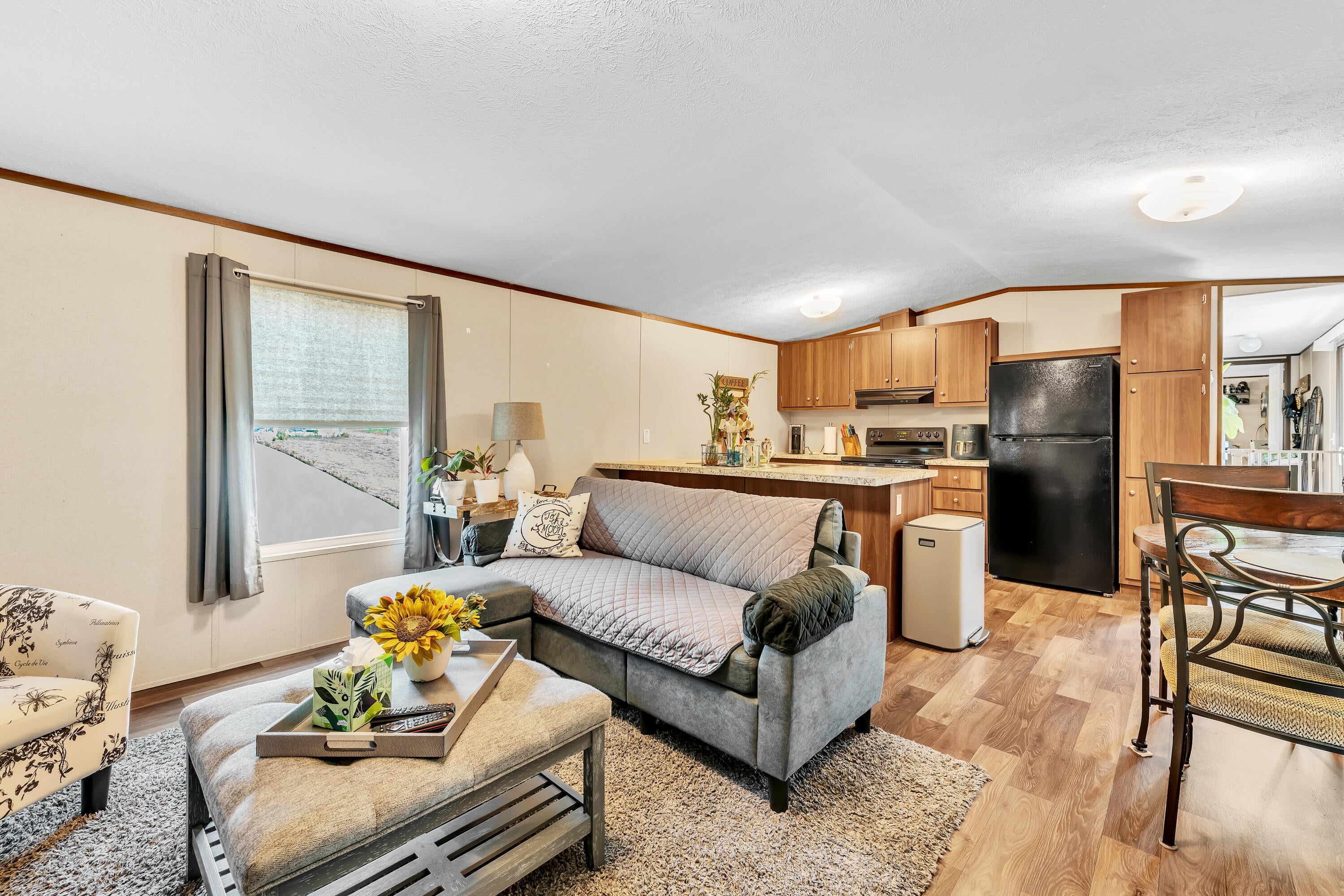 OAKWOOD HILLS - Residential