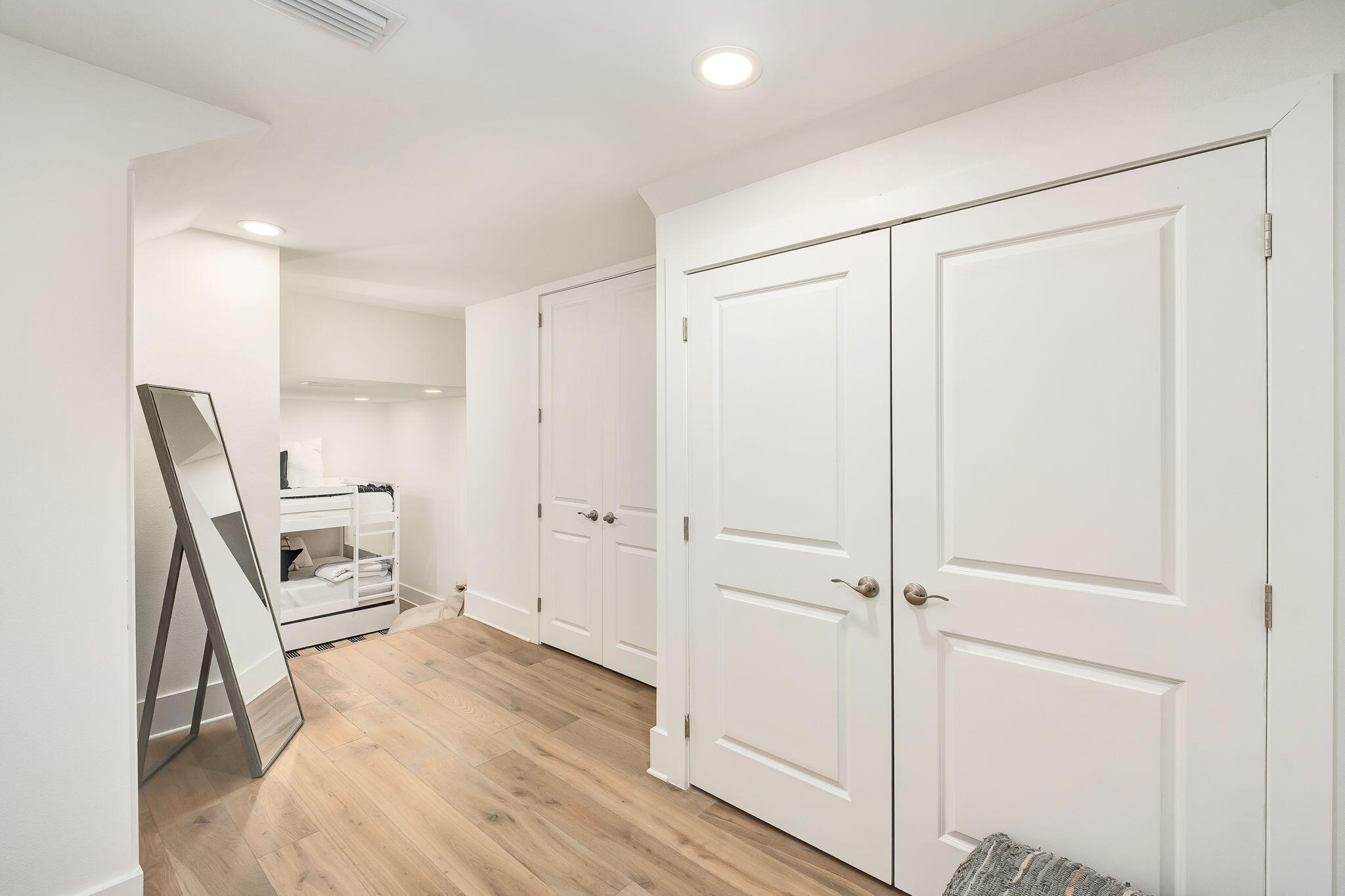 BURNT PINE - Residential