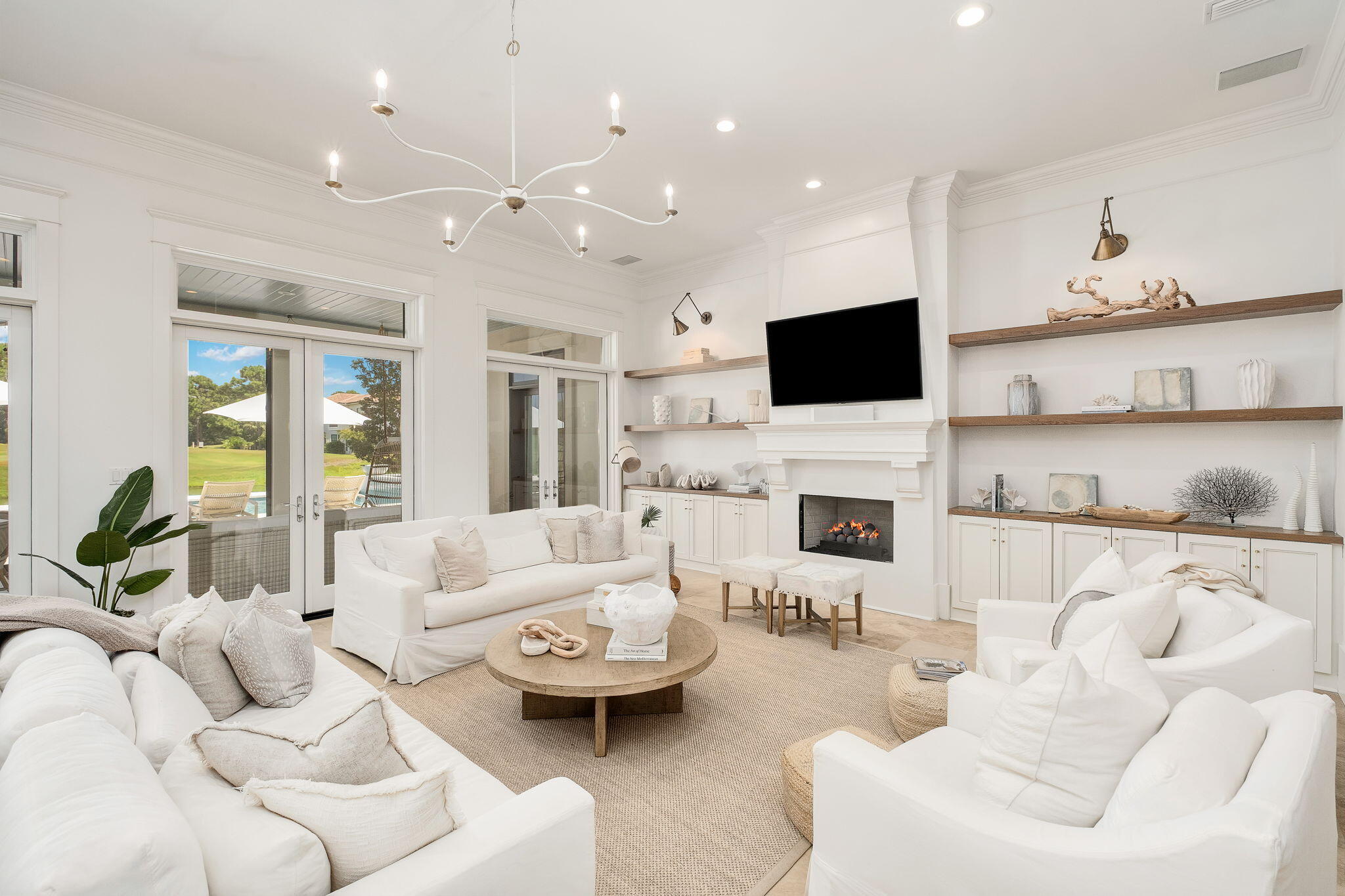 BURNT PINE - Residential