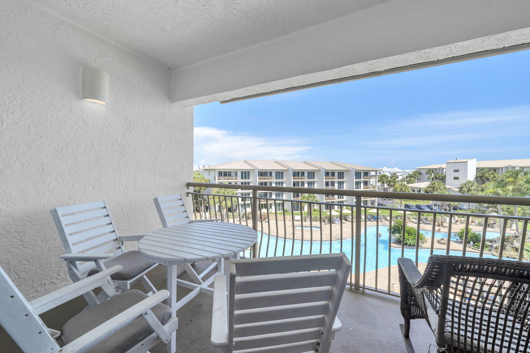 HIGH POINTE RESORT CONDO - Residential