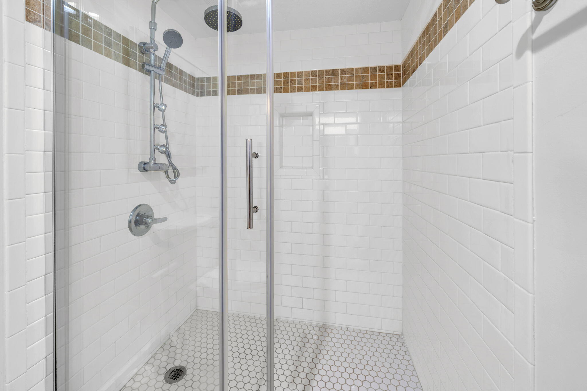 HIGH POINTE RESORT CONDO - Residential