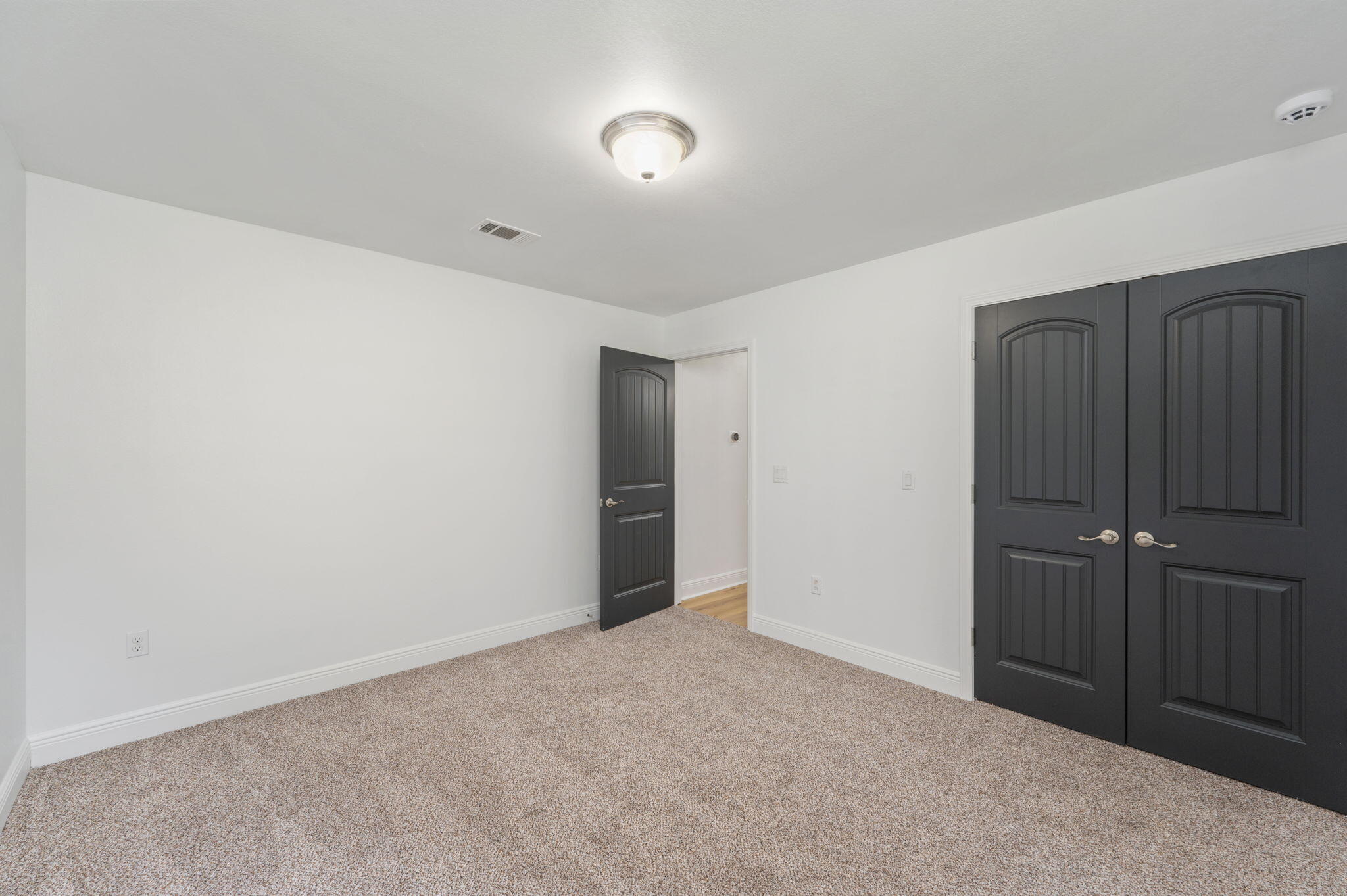ALICIA PLACE - Residential