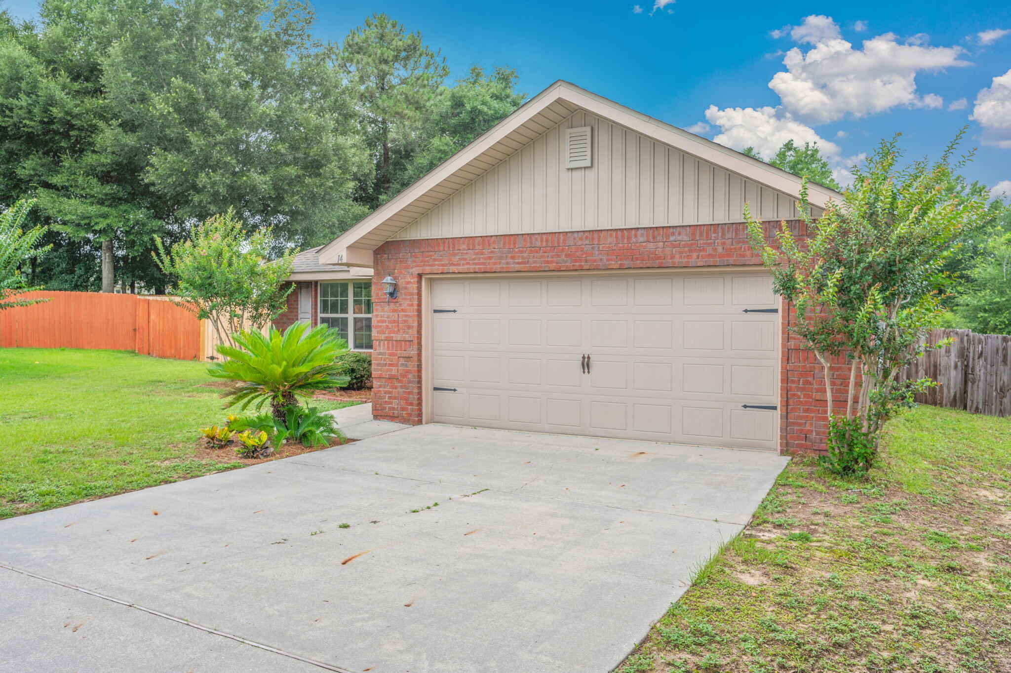 ALICIA PLACE - Residential