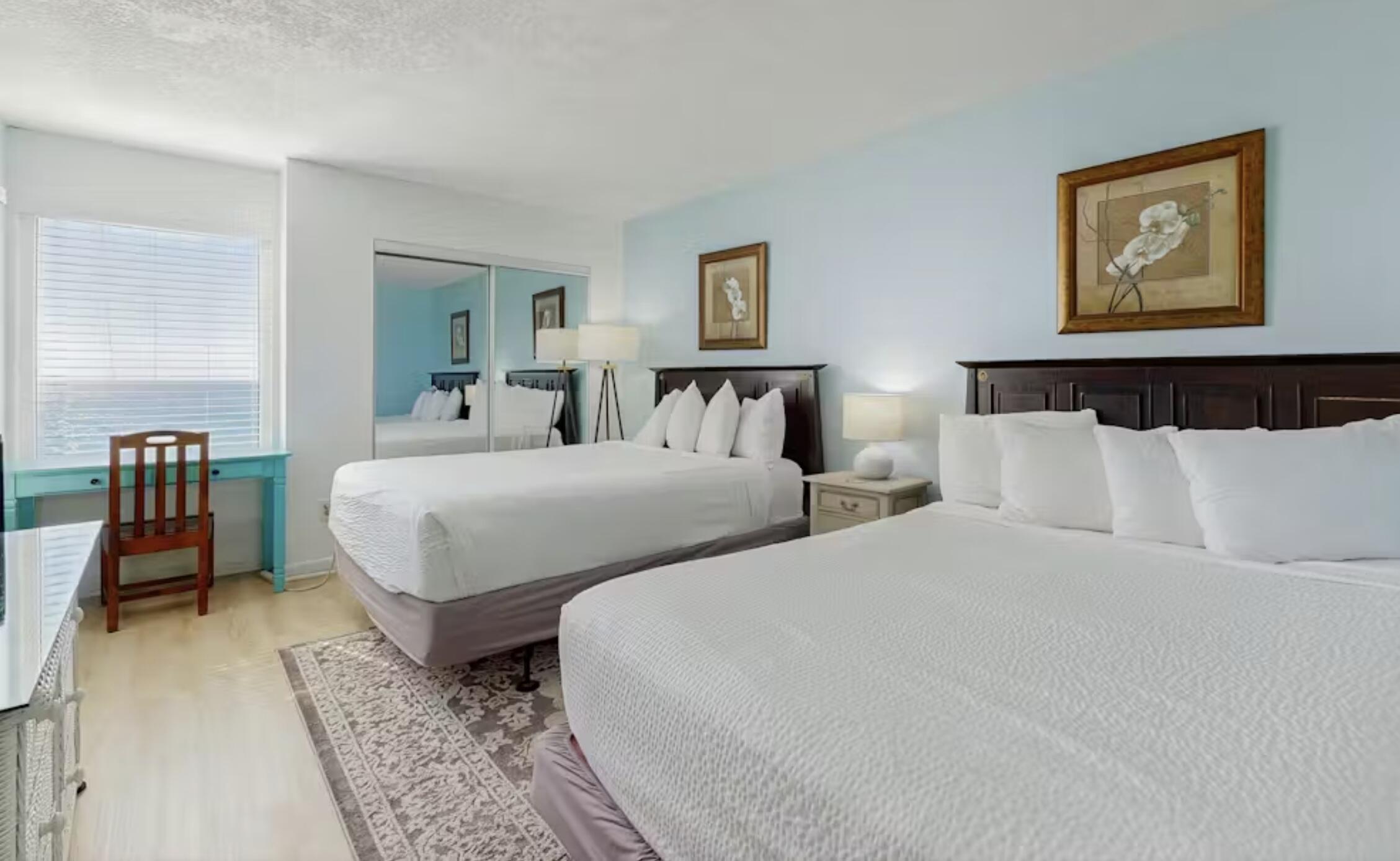 ISLAND ECHO CONDO Unit 6-E - Residential