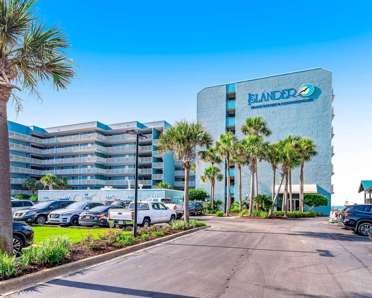 ISLANDER BEACH RESORT CONDO - Residential