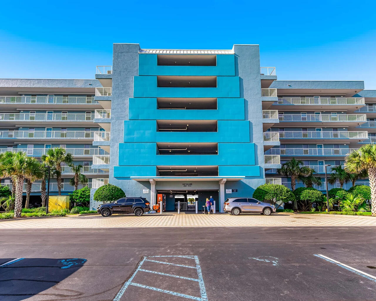 ISLANDER BEACH RESORT CONDO - Residential