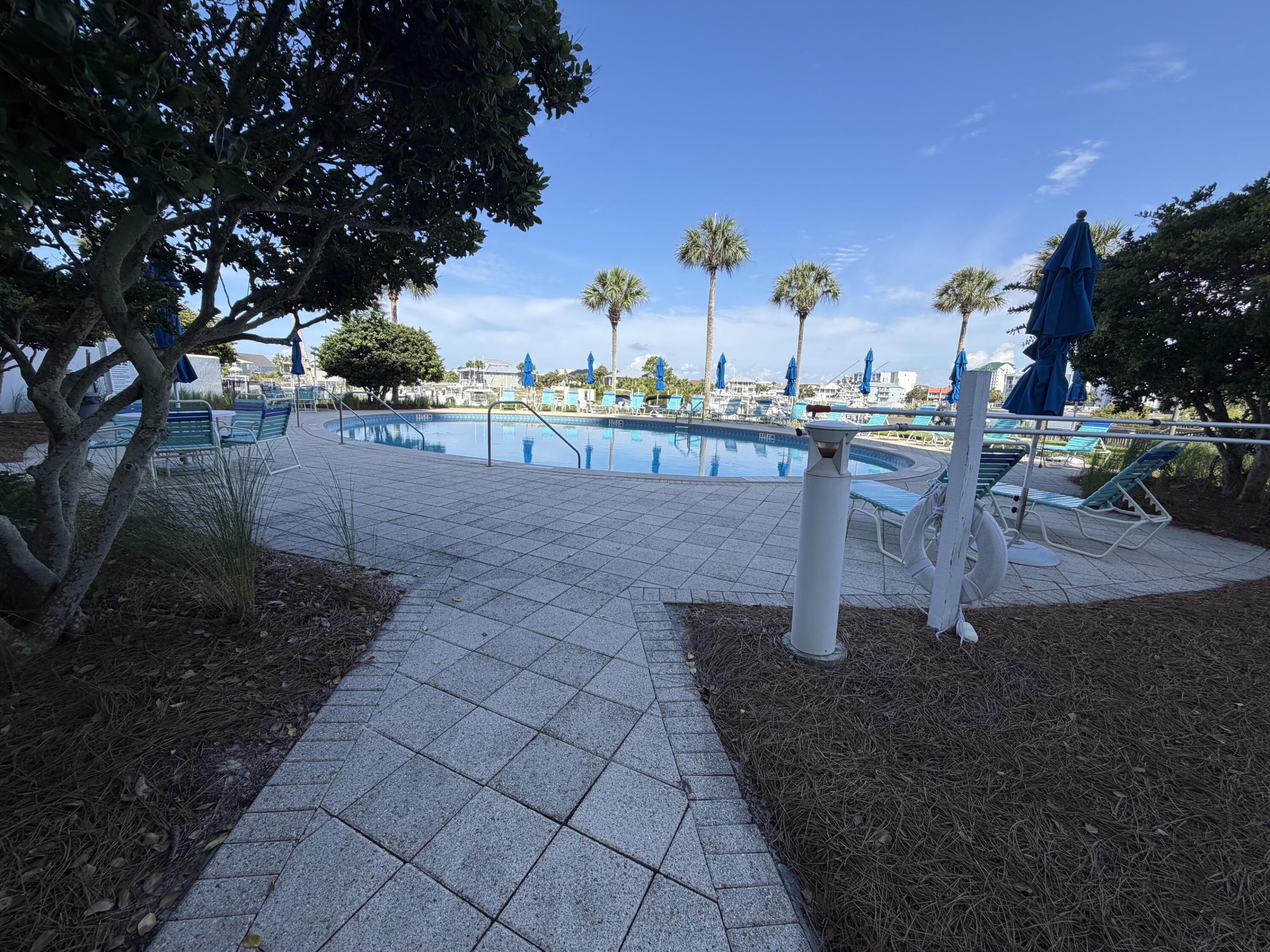 HARBOR LANDING - Residential
