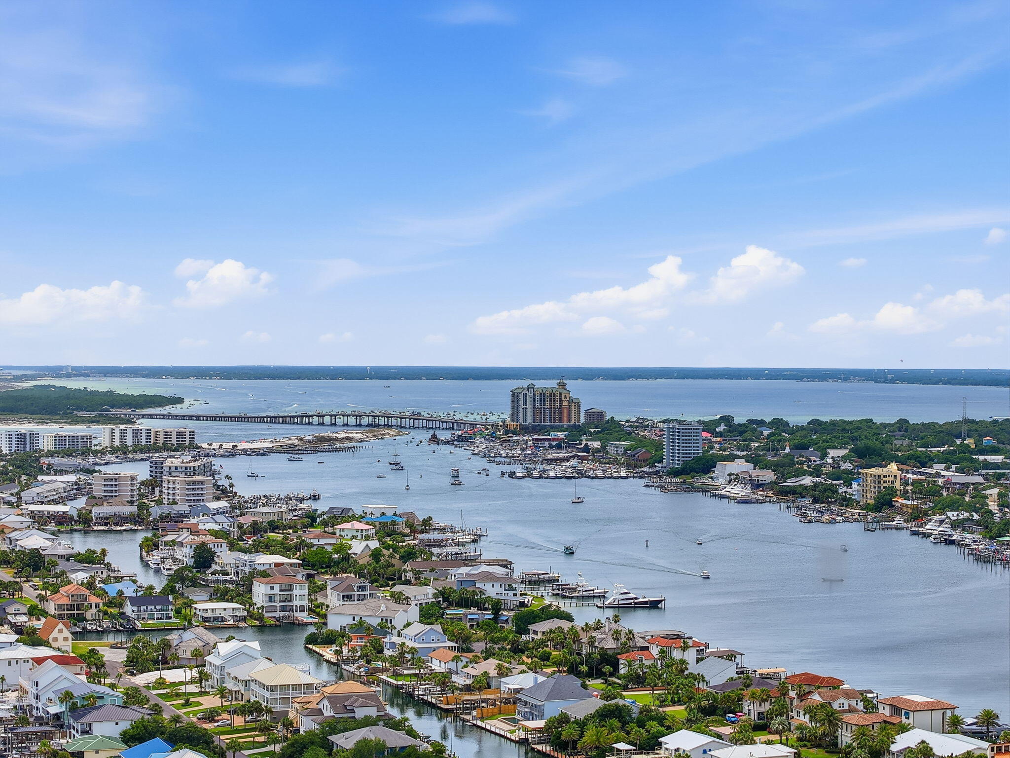 HARBOR LANDING - Residential